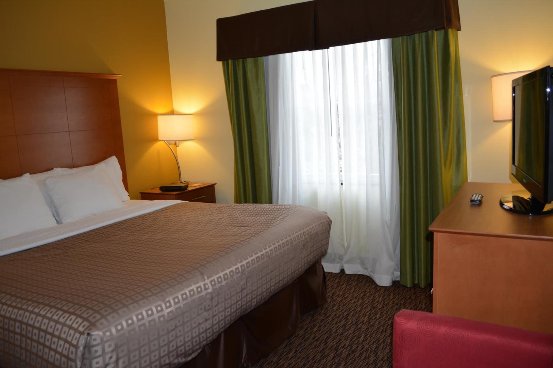 University Hotel & Suites Shippensburg, Trademark by Wyndham gallery photo in Shippensburg, PA — image 7