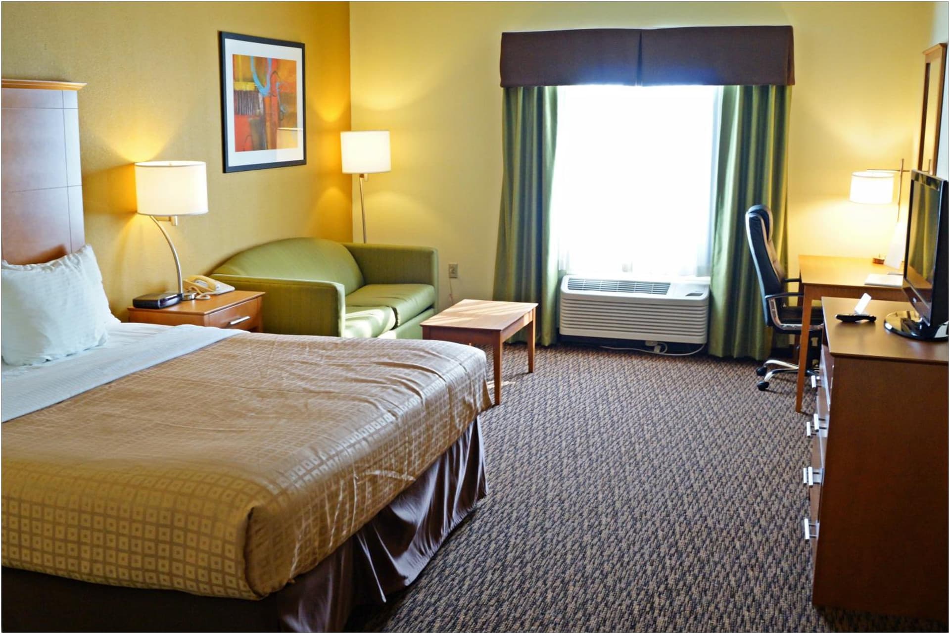 University Hotel & Suites Shippensburg, Trademark by Wyndham gallery photo in Shippensburg, PA — image 25