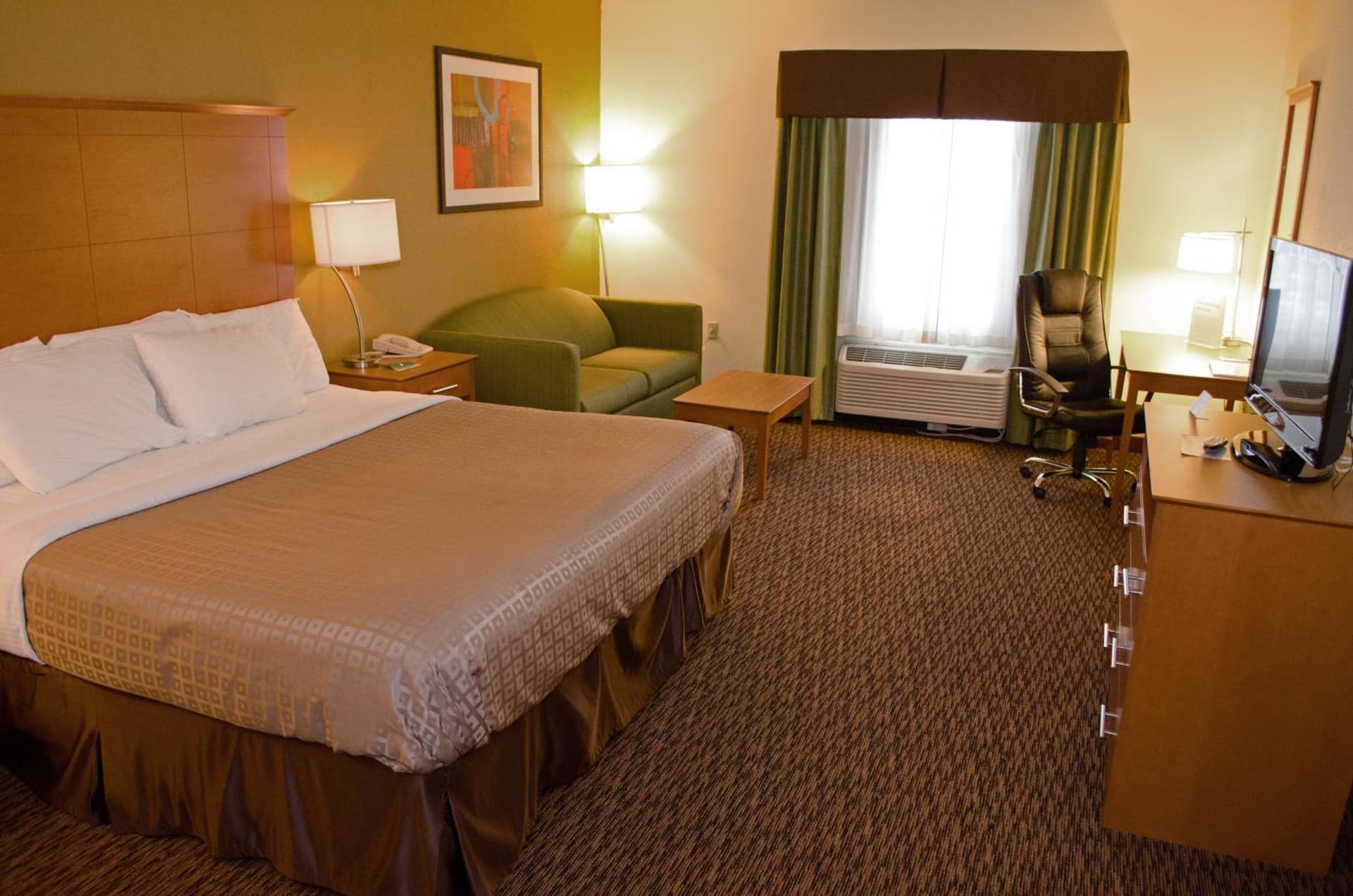 University Hotel & Suites Shippensburg, Trademark by Wyndham gallery photo in Shippensburg, PA — image 15