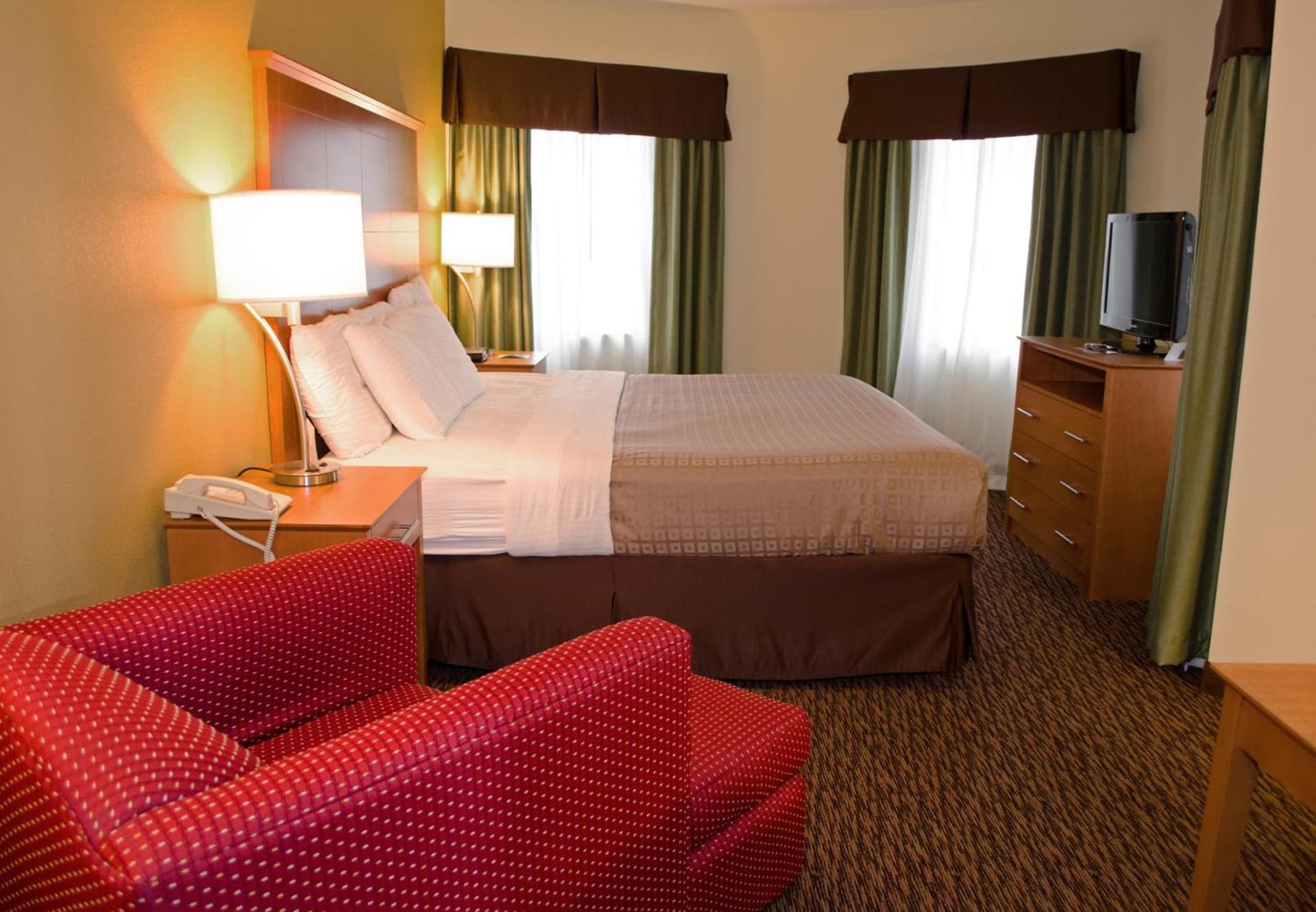 University Hotel & Suites Shippensburg, Trademark by Wyndham gallery photo in Shippensburg, PA — image 19