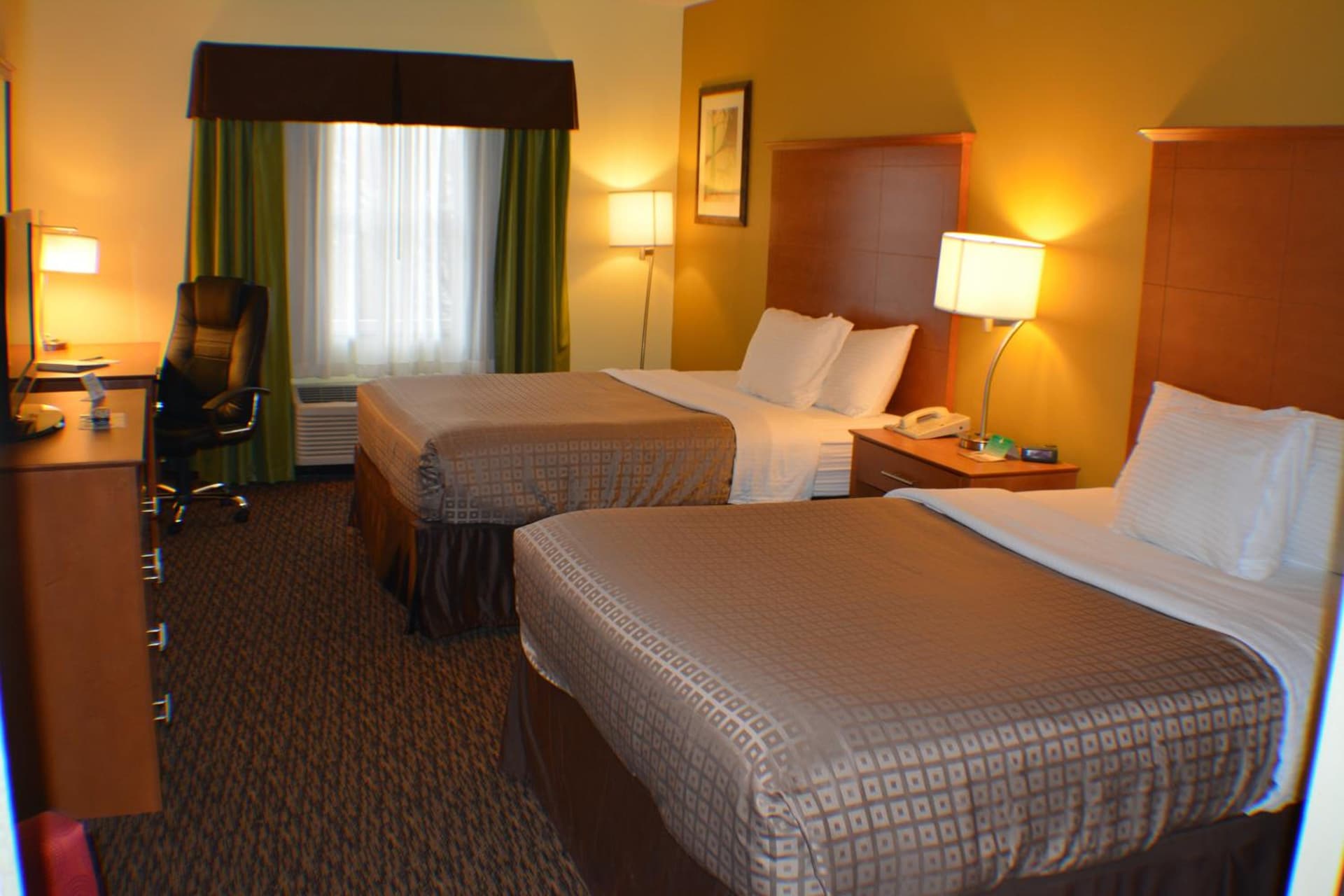 University Hotel & Suites Shippensburg, Trademark by Wyndham gallery photo in Shippensburg, PA — image 42
