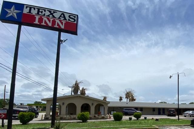Texas Inn Seguin — hotel in Seguin, Texas