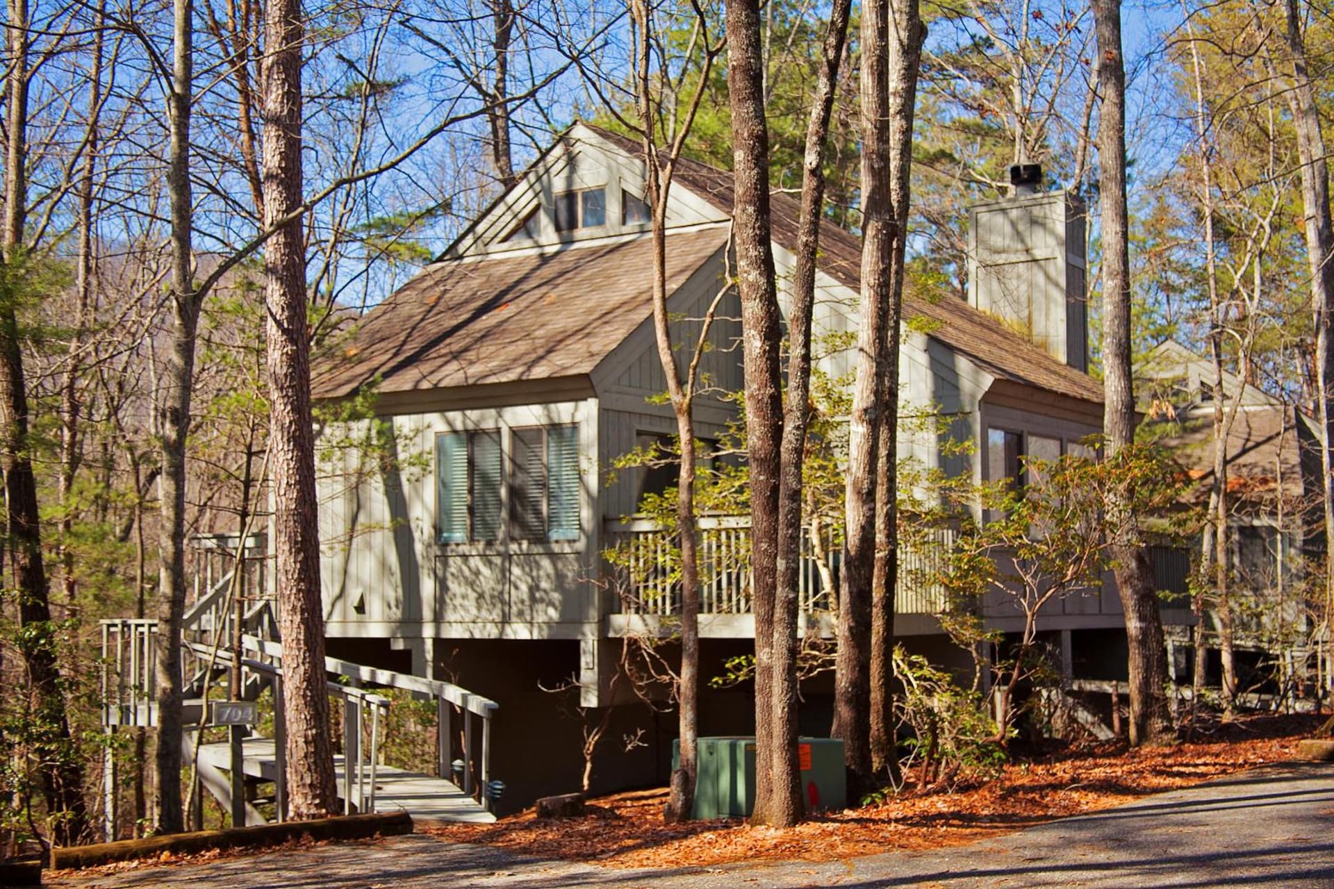 Golf Club Villas exterior or lobby in Marble Hill — main listing photo