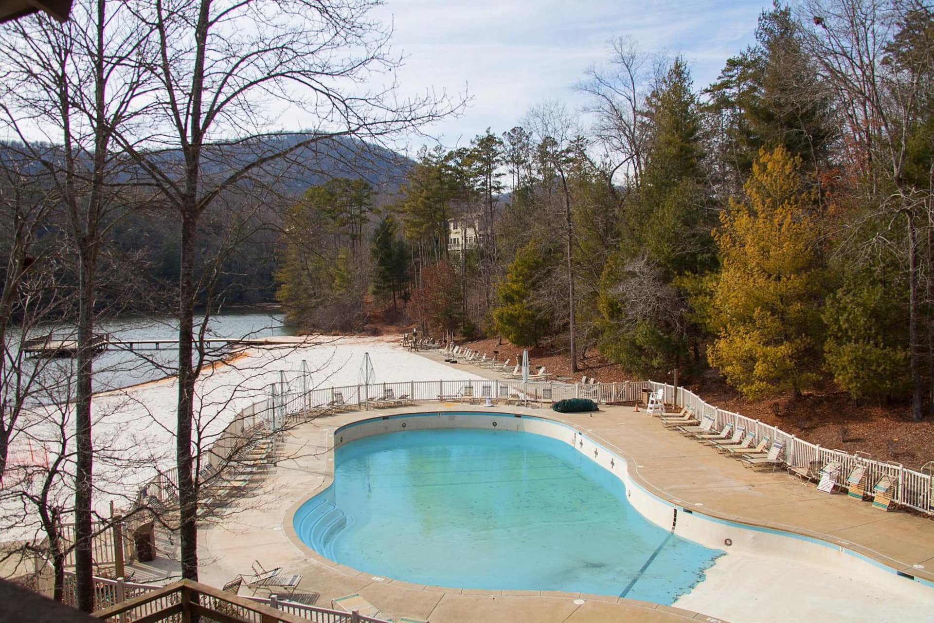 Golf Club Villas property views in Marble Hill — gallery photo 3