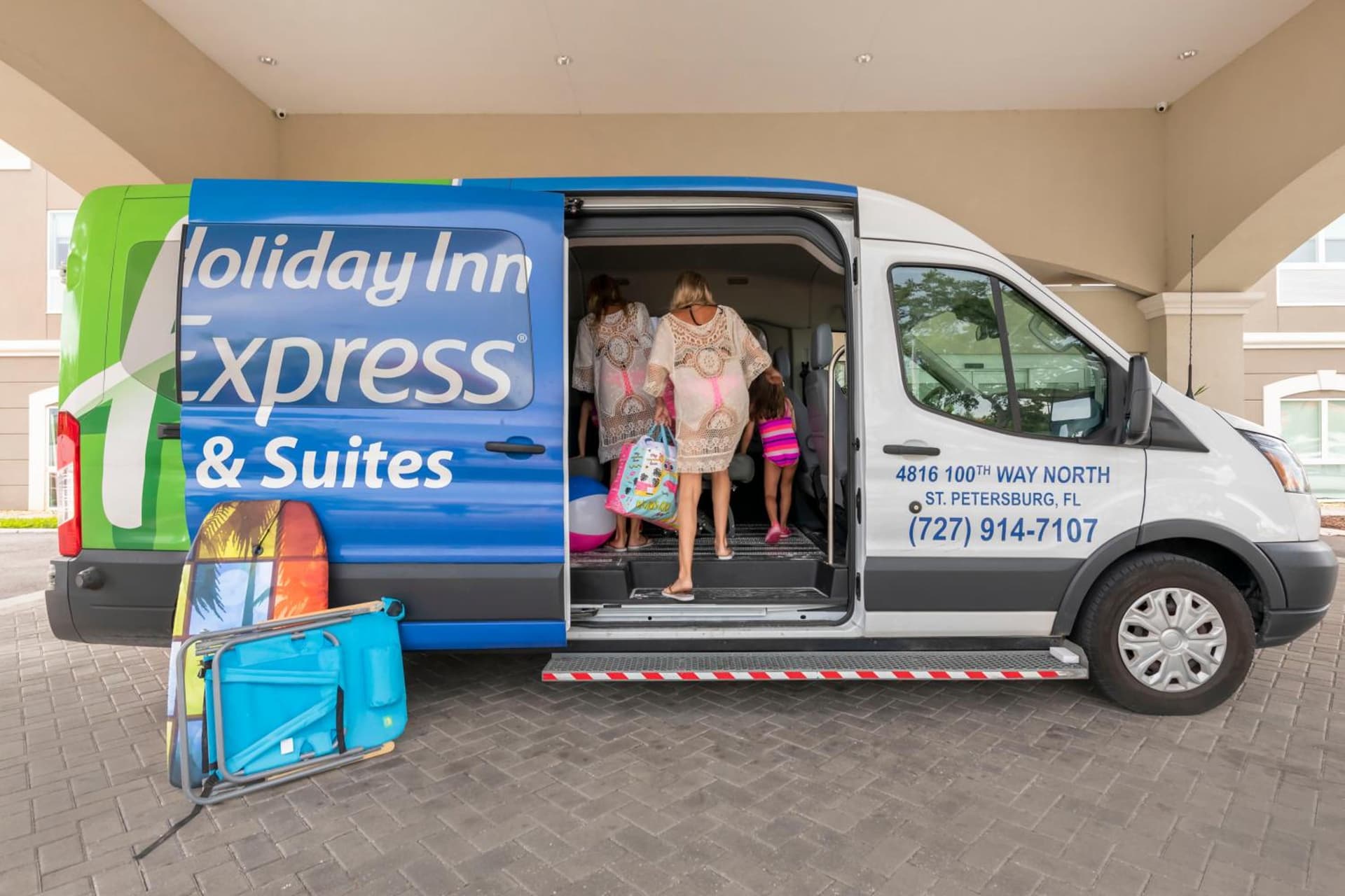 Holiday Inn Express & Suites - St. Petersburg - Madeira Beach by IHG gallery photo in St Petersburg, FL — image 14
