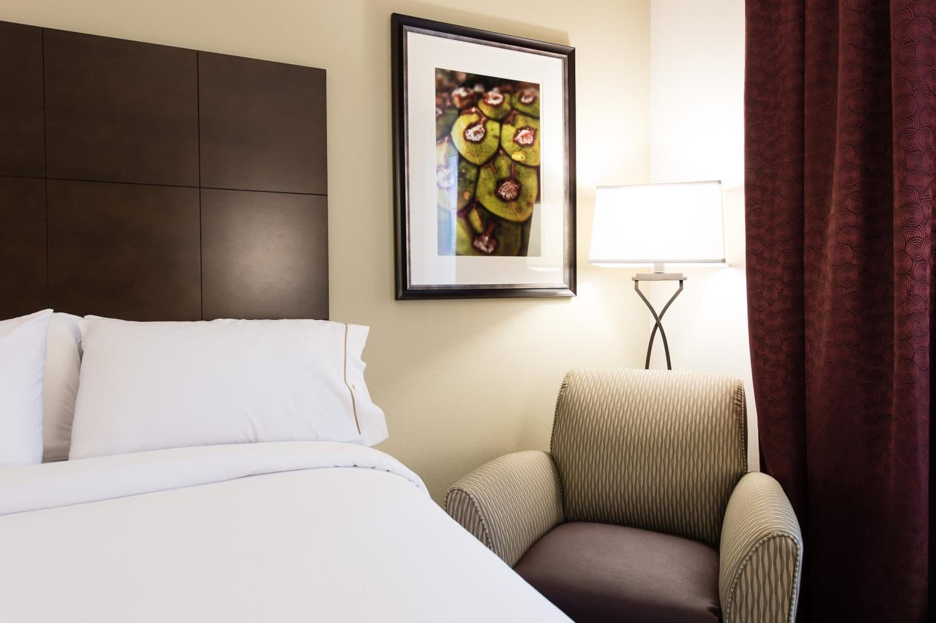 Holiday Inn Express & Suites Aiken by IHG gallery photo in Aiken, SC — image 16