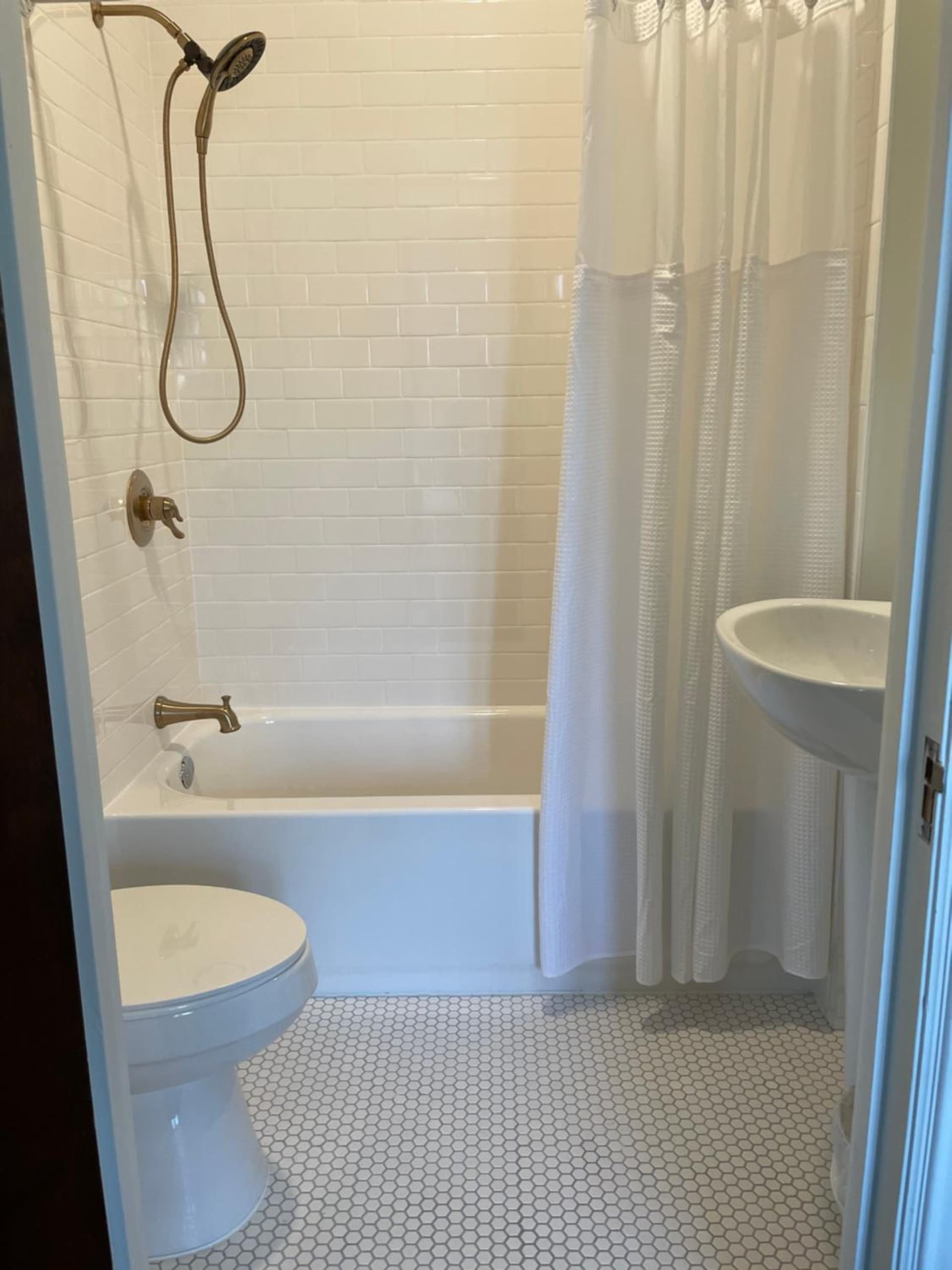 The Argus Hotel & Cocktail Lounge gallery photo in Albany, NY — image 64