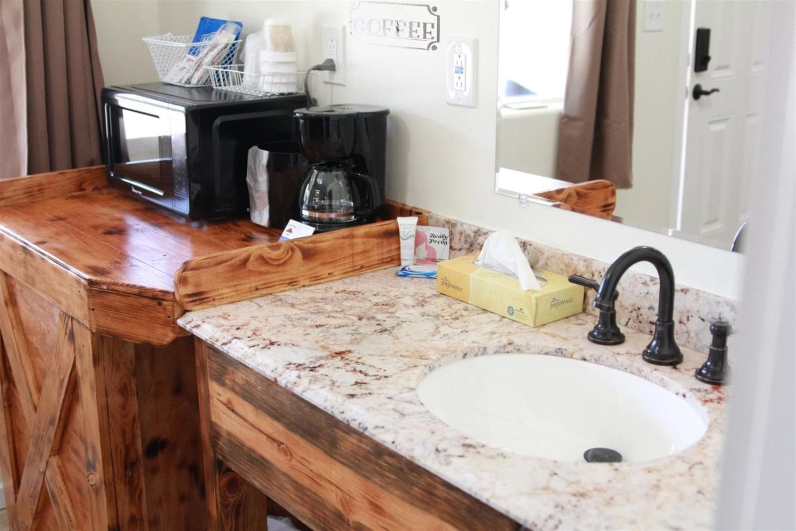 Hurricane Hideaway Lodging gallery photo in Hurricane, UT — image 11