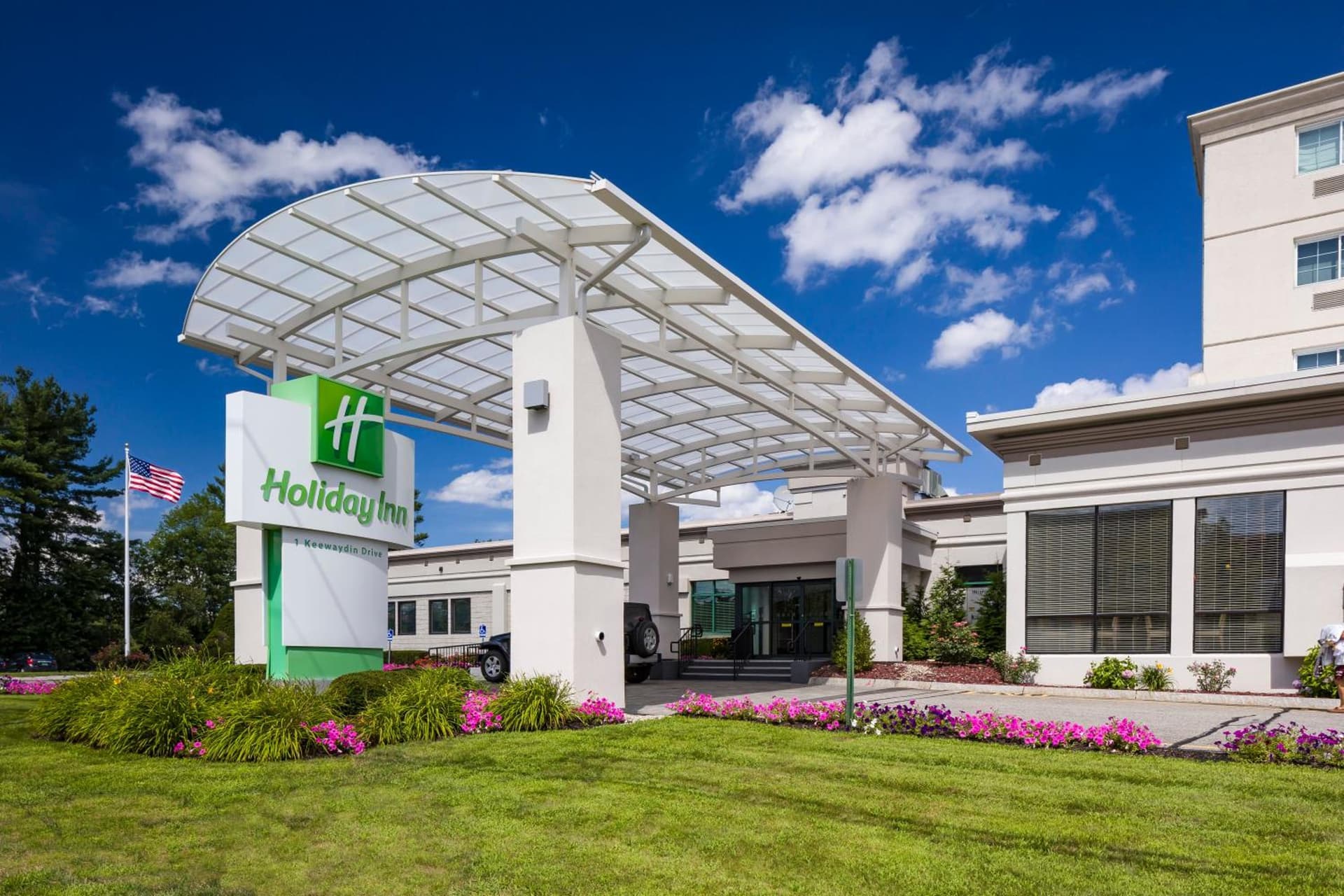 Holiday Inn Salem by IHG featured exterior or lobby in Salem, MA — similar hotel