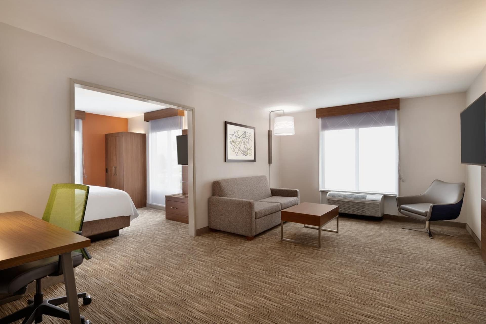 Holiday Inn Express Hotel & Suites Opelika Auburn by IHG gallery photo in Opelika, AL — image 78