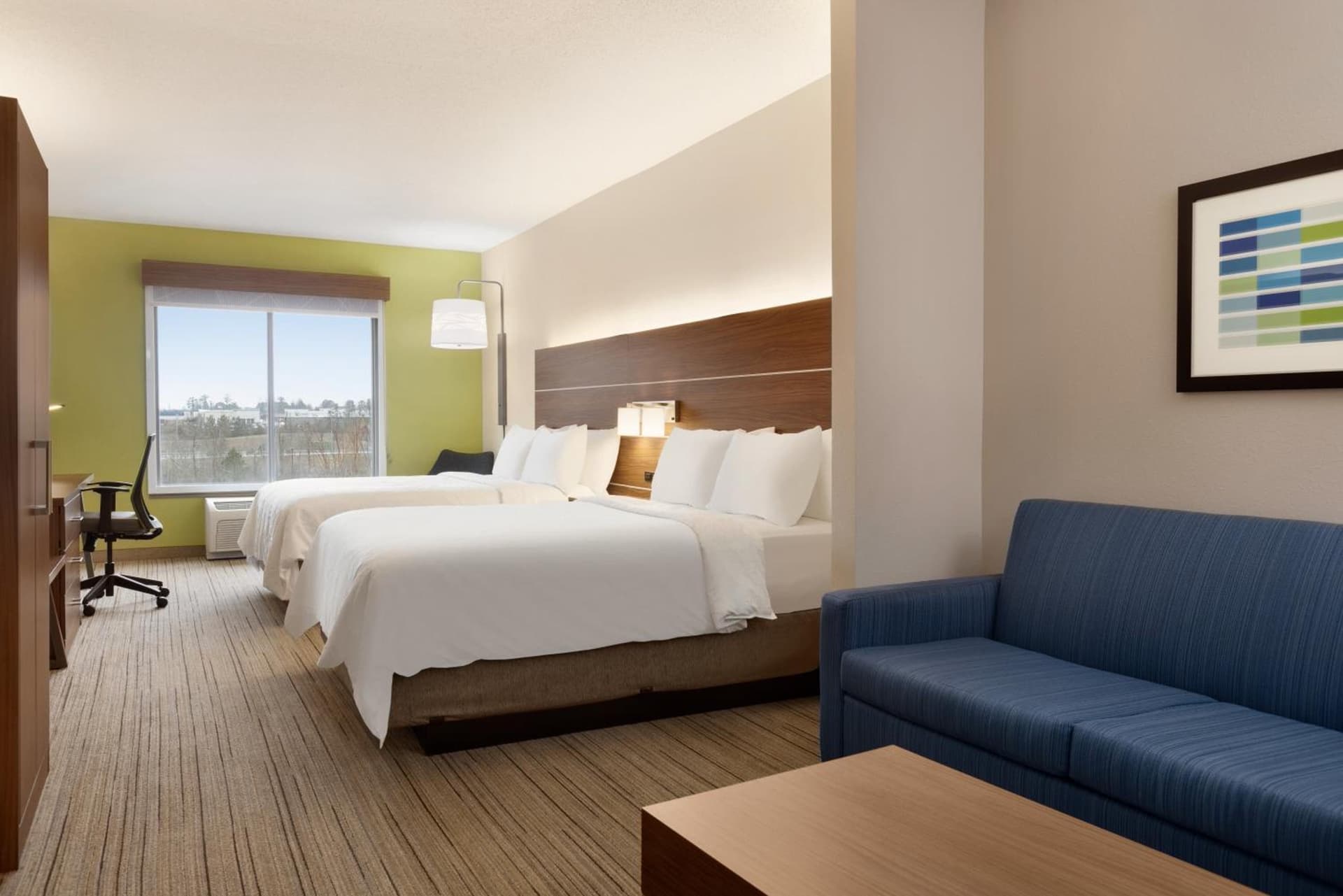 Holiday Inn Express Hotel & Suites Opelika Auburn by IHG gallery photo in Opelika, AL — image 74