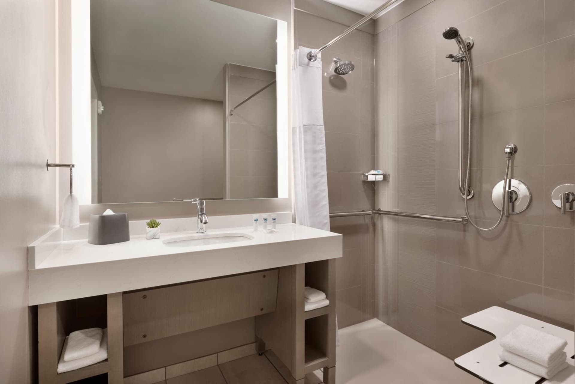 Hyatt House Atlanta Perimeter Center gallery photo in Atlanta, GA — image 18