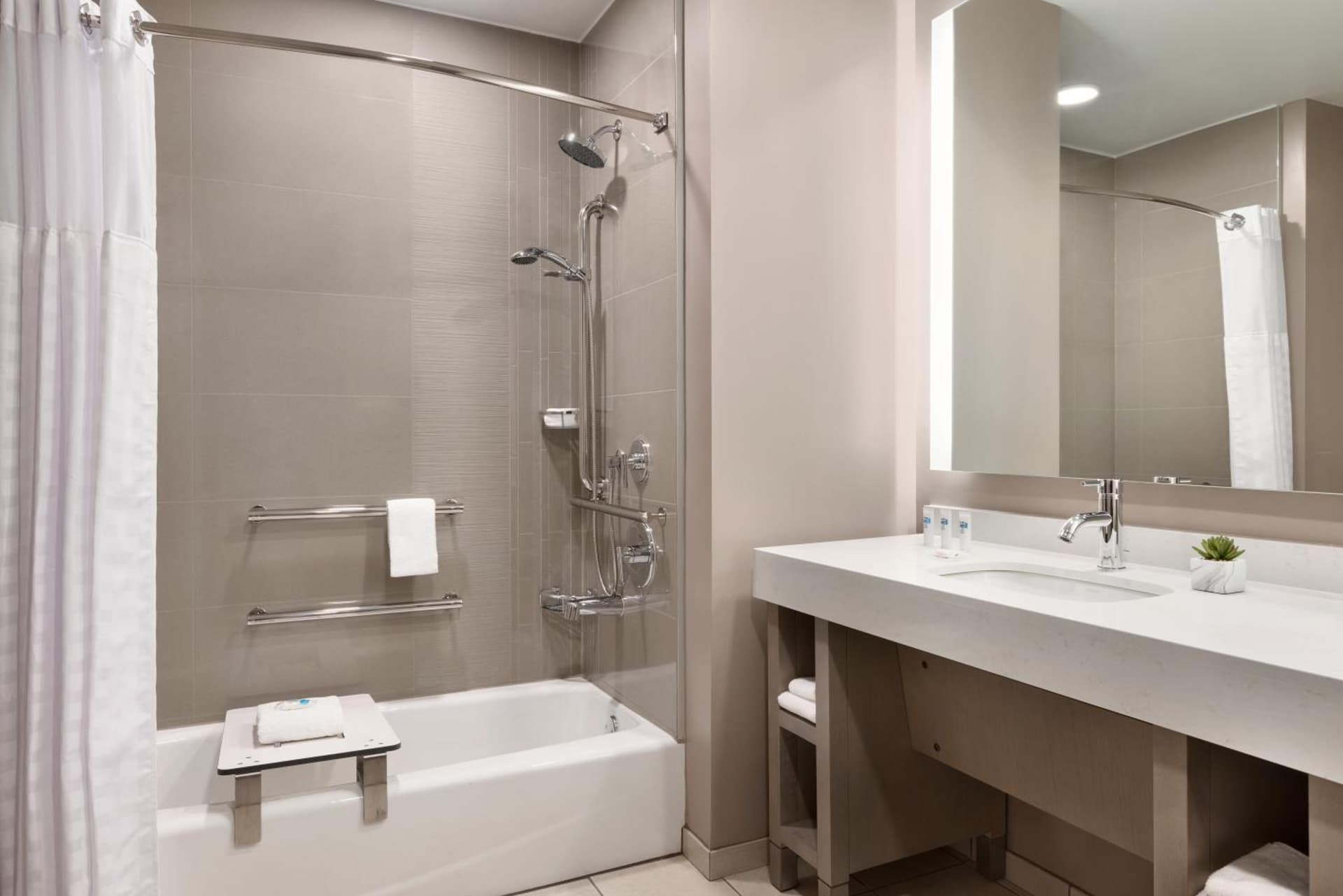 Hyatt House Atlanta Perimeter Center gallery photo in Atlanta, GA — image 53