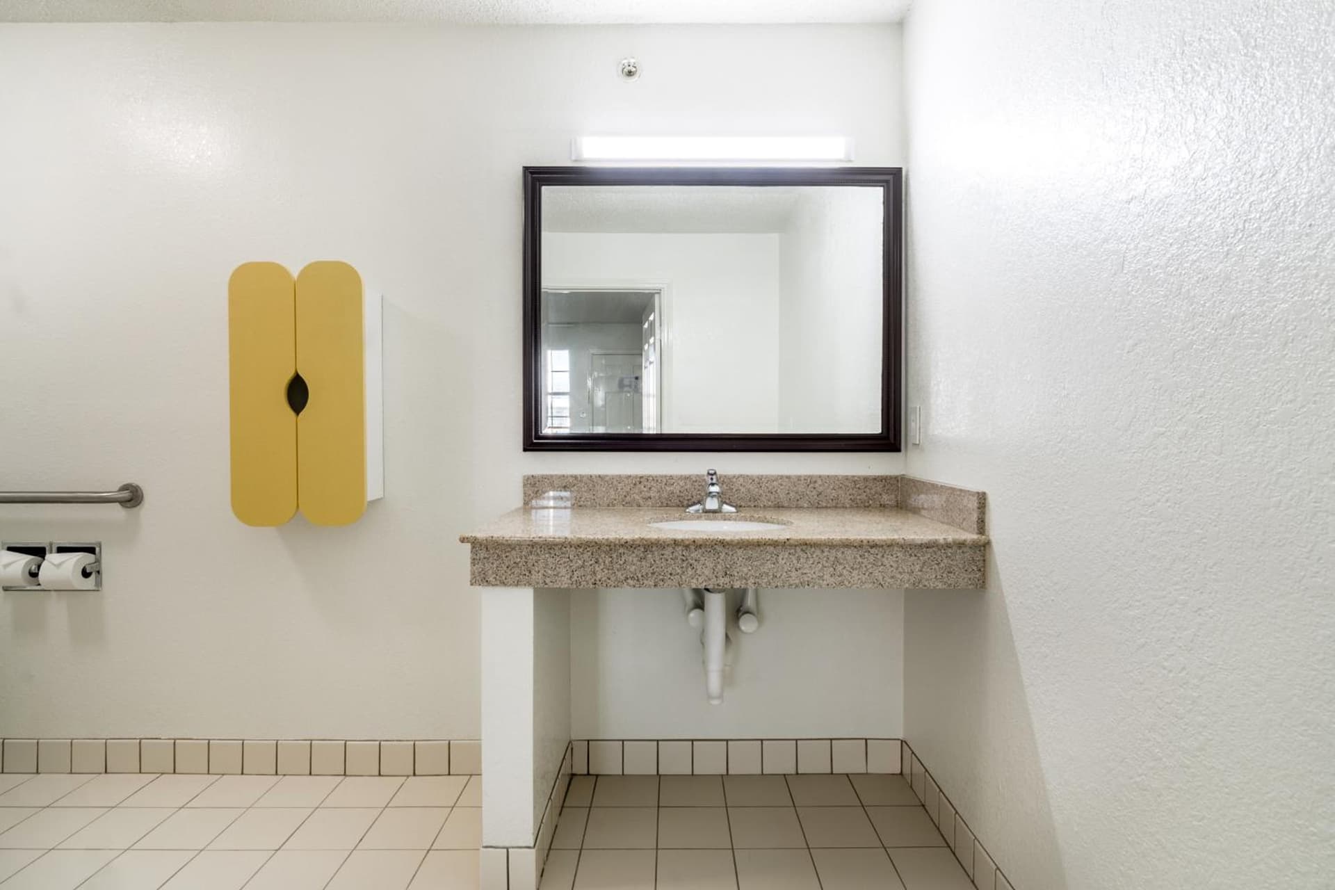 Studio 6-Plano, TX - Dallas - Plano Medical Center gallery photo in Plano, TX — image 24