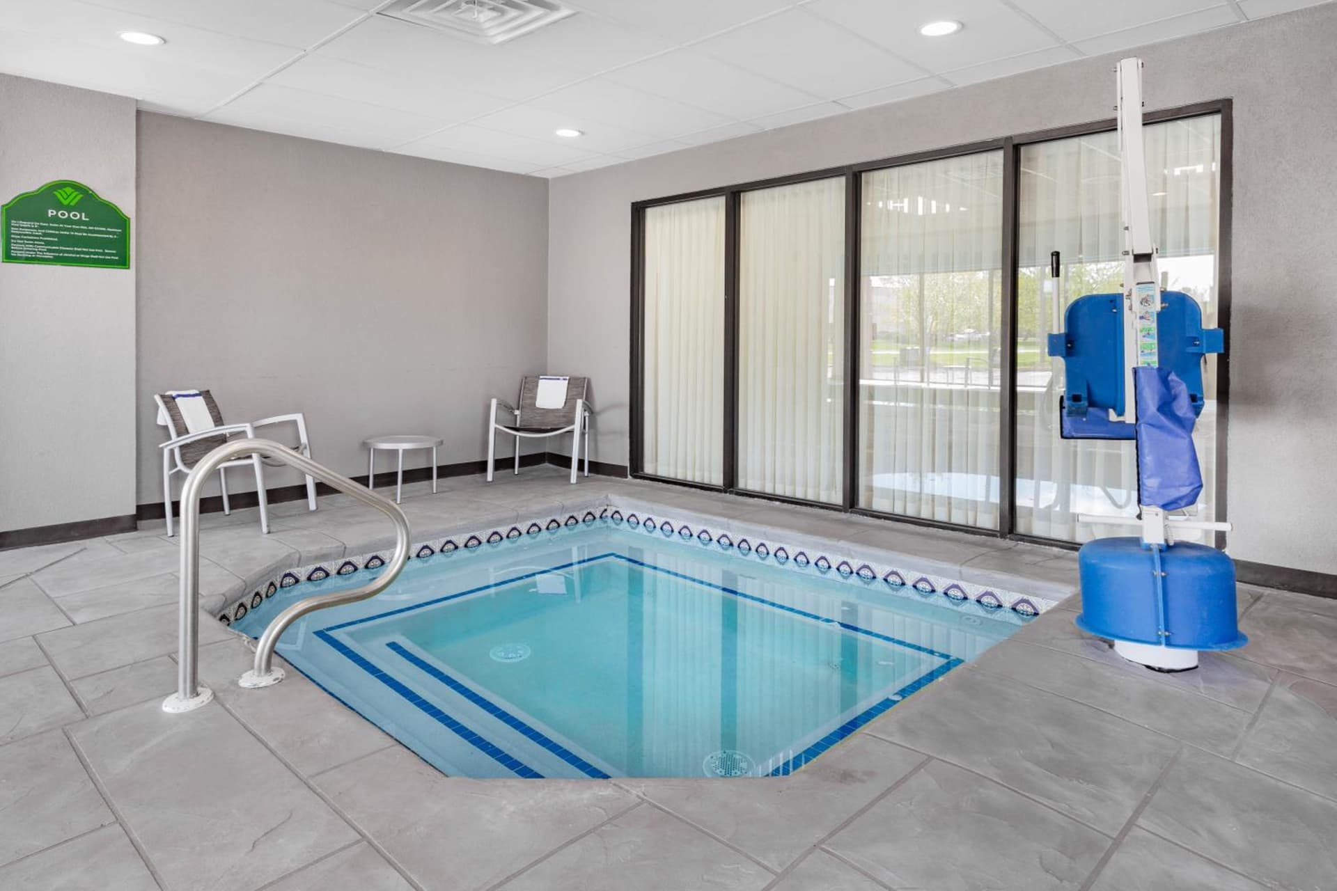 Wingate by Wyndham Tinley Park gallery photo in Tinley Park, IL — image 7