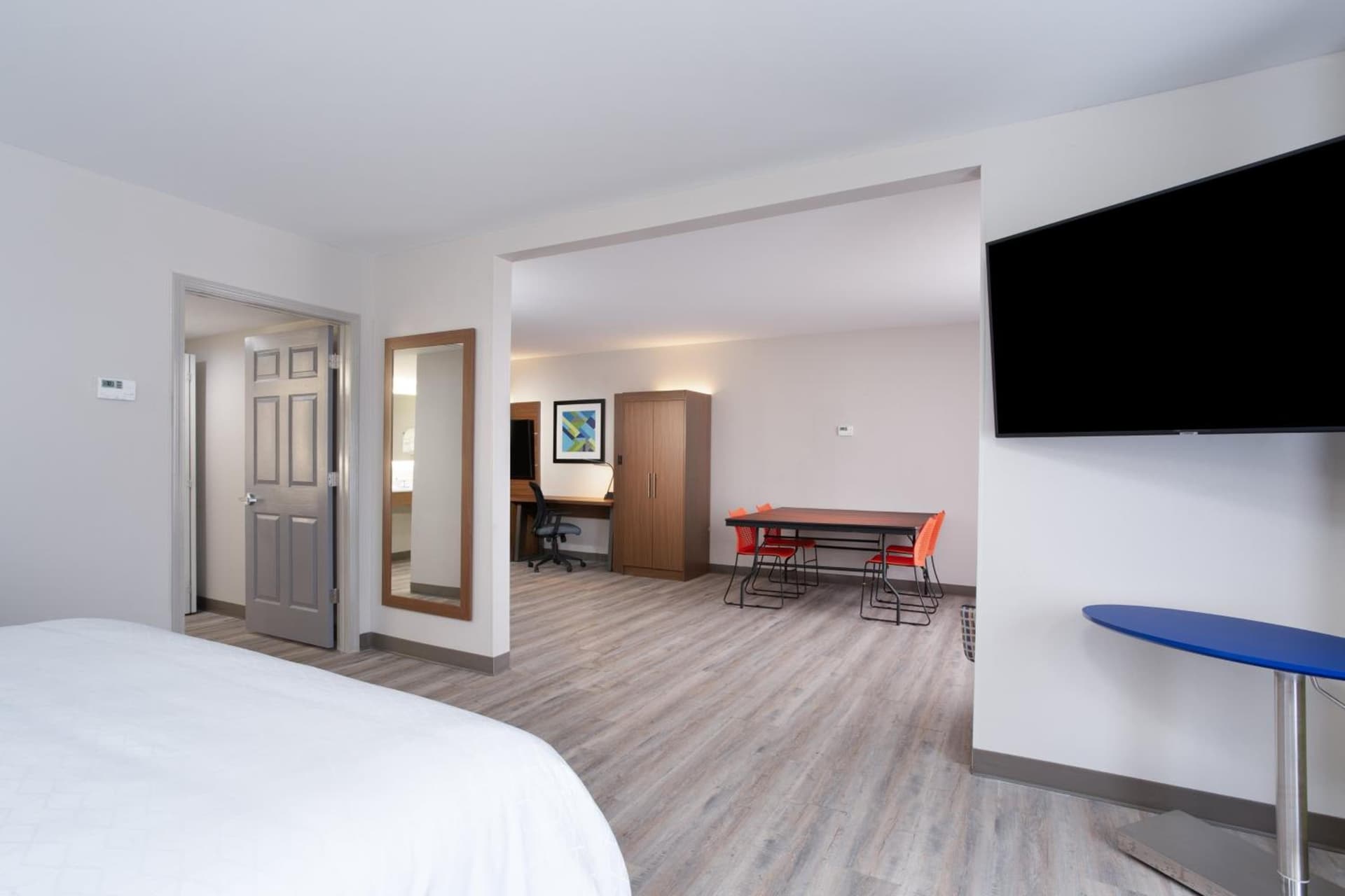 Holiday Inn Express & Suites - Morehead City by IHG gallery photo in Morehead City, NC — image 24