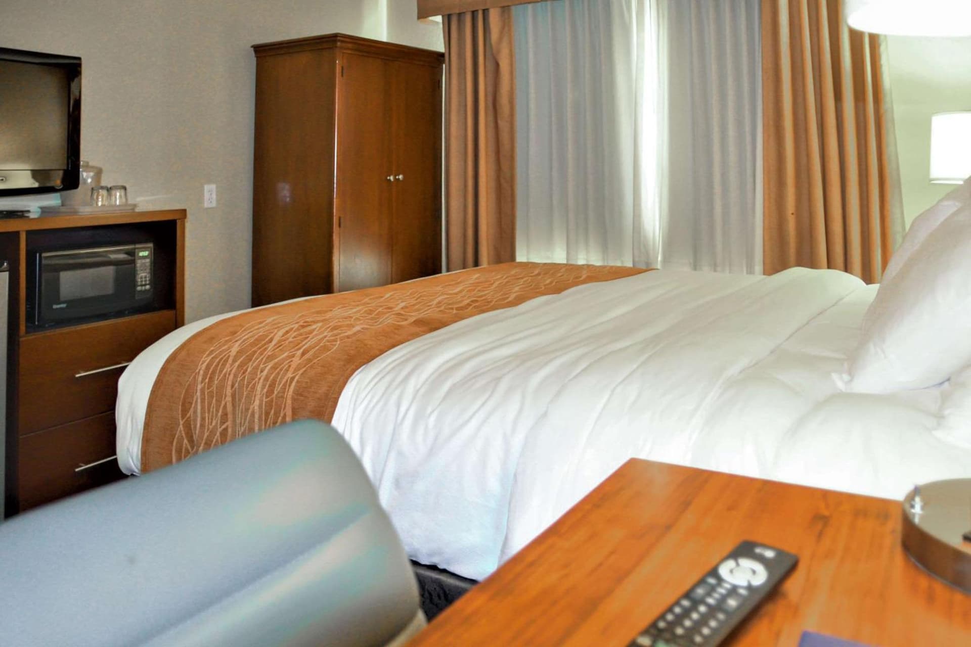 Comfort Inn & Suites Vancouver Downtown City Center gallery photo in Vancouver, WA — image 32