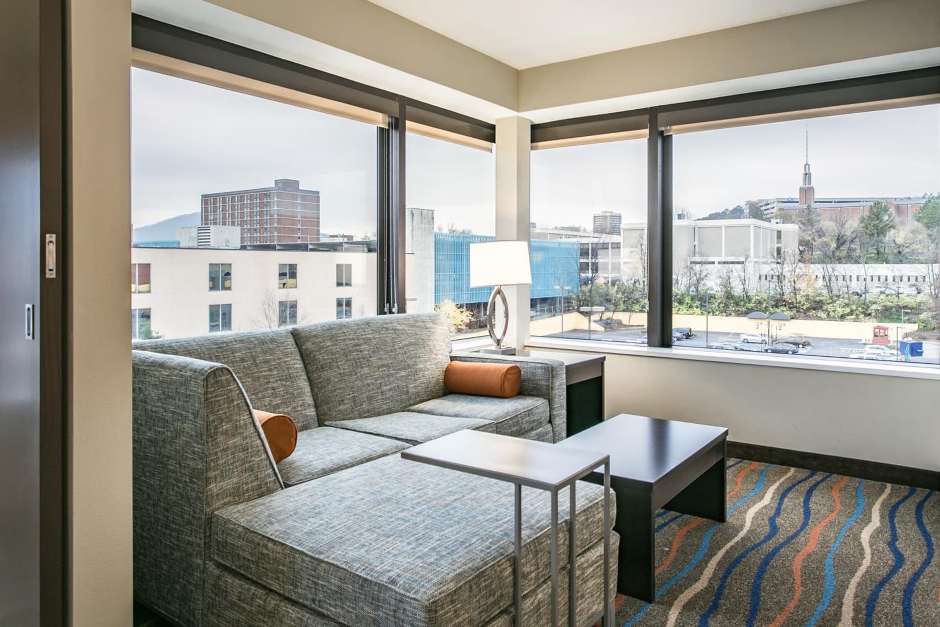 Holiday Inn & Suites Chattanooga Downtown by IHG gallery photo in Chattanooga, TN — image 57