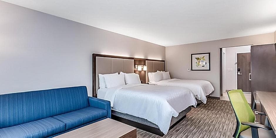 Holiday Inn Express & Suites - Brighton by IHG property views in Brighton, MI — gallery photo 3