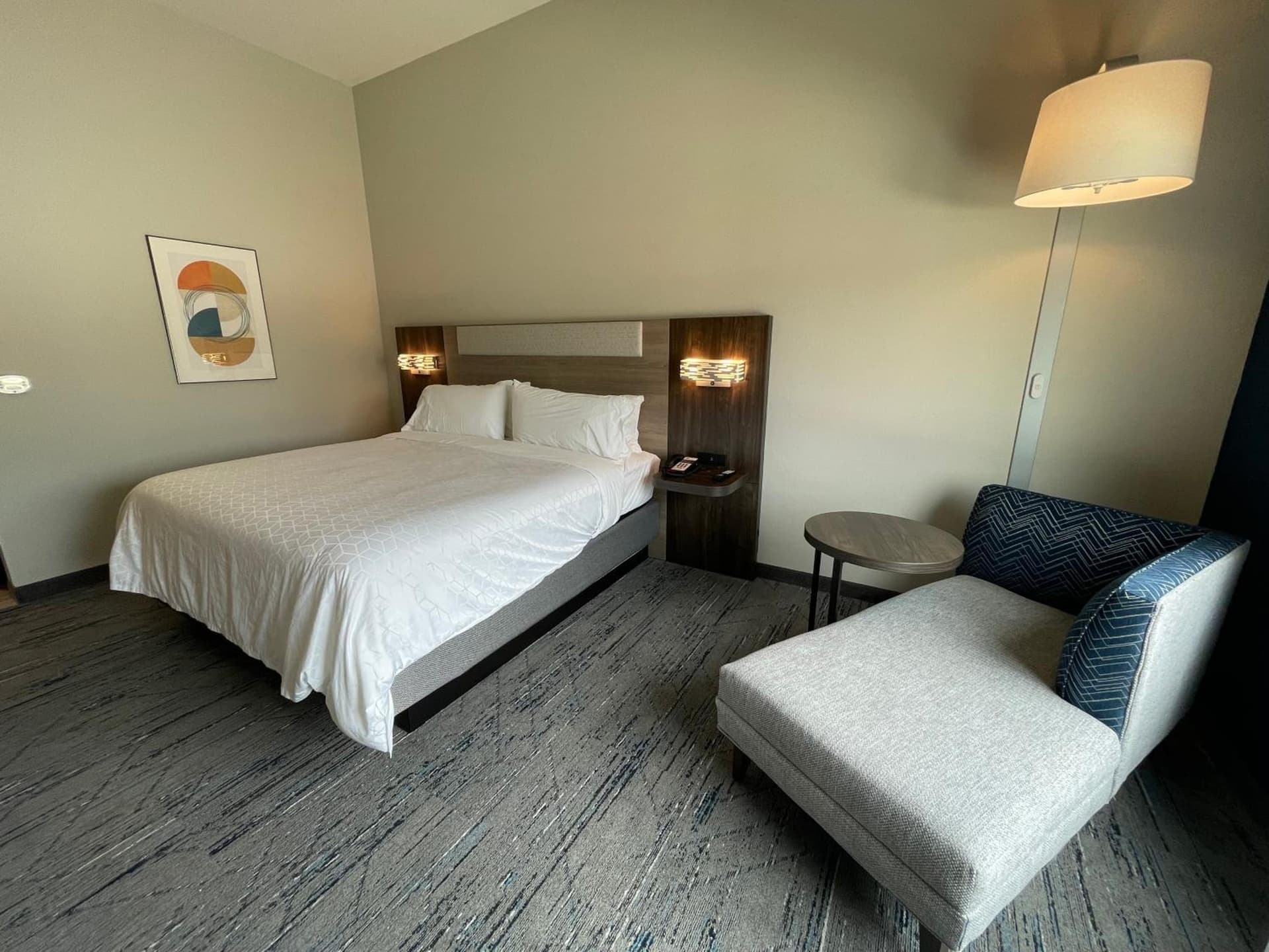 Holiday Inn Express & Suites - Ft. Smith - Airport by IHG gallery photo in Fort Smith, AR — image 4