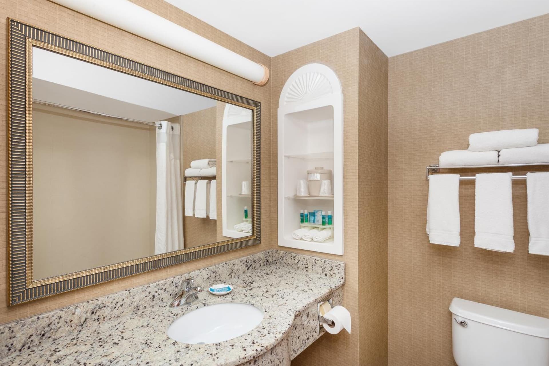 Holiday Inn Express Hotel & Suites Hampton South-Seabrook by IHG gallery photo in Seabrook, NH — image 67
