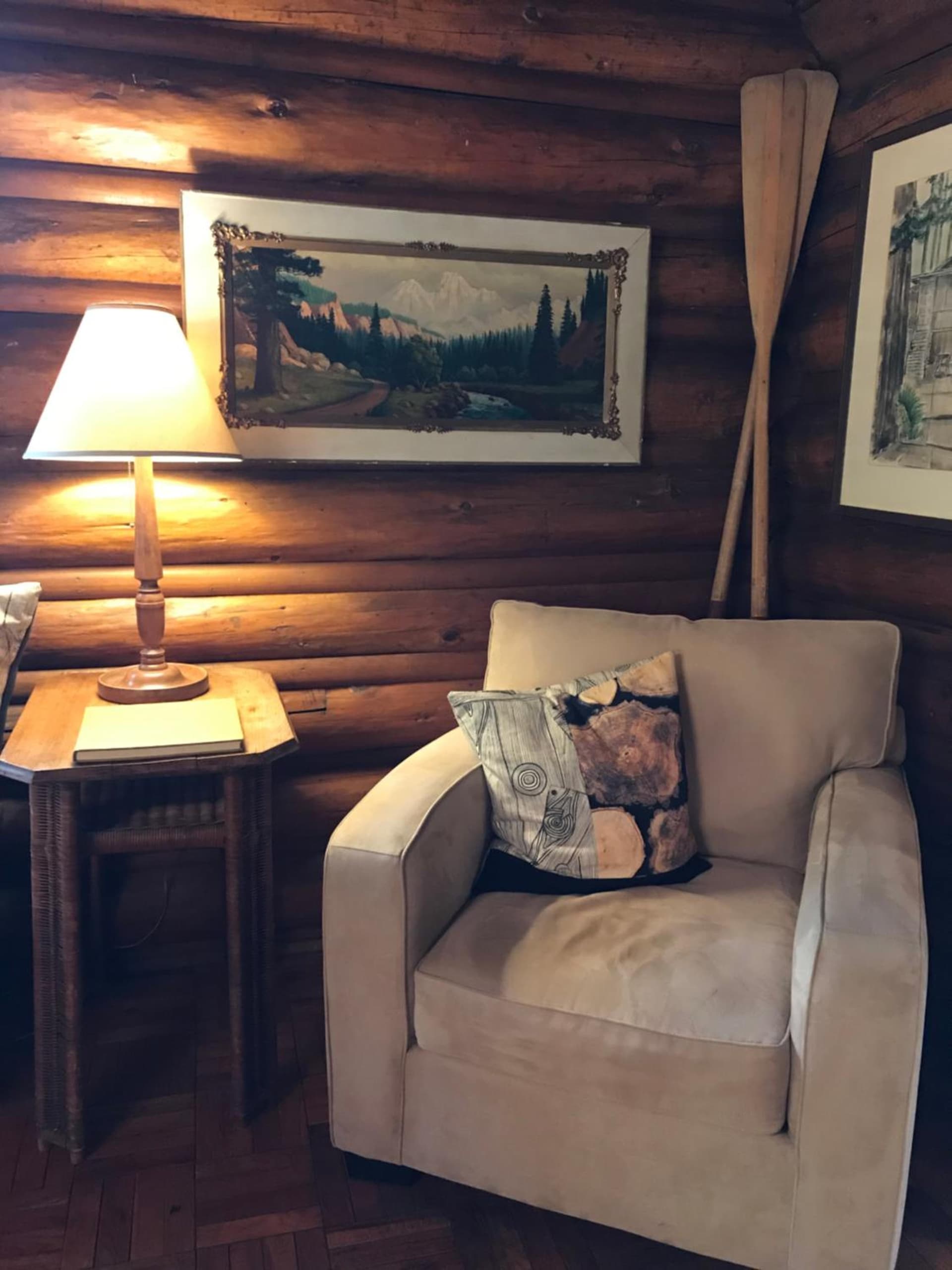 Weasku Inn gallery photo in Grants Pass, OR — image 199