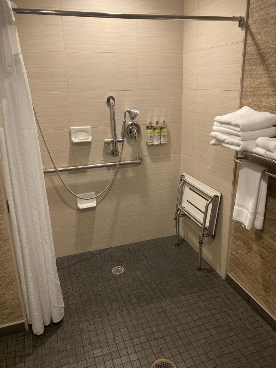 Holiday Inn Express & Suites Peekskill-Lower Hudson Valley by IHG gallery photo in Peekskill, NY — image 45