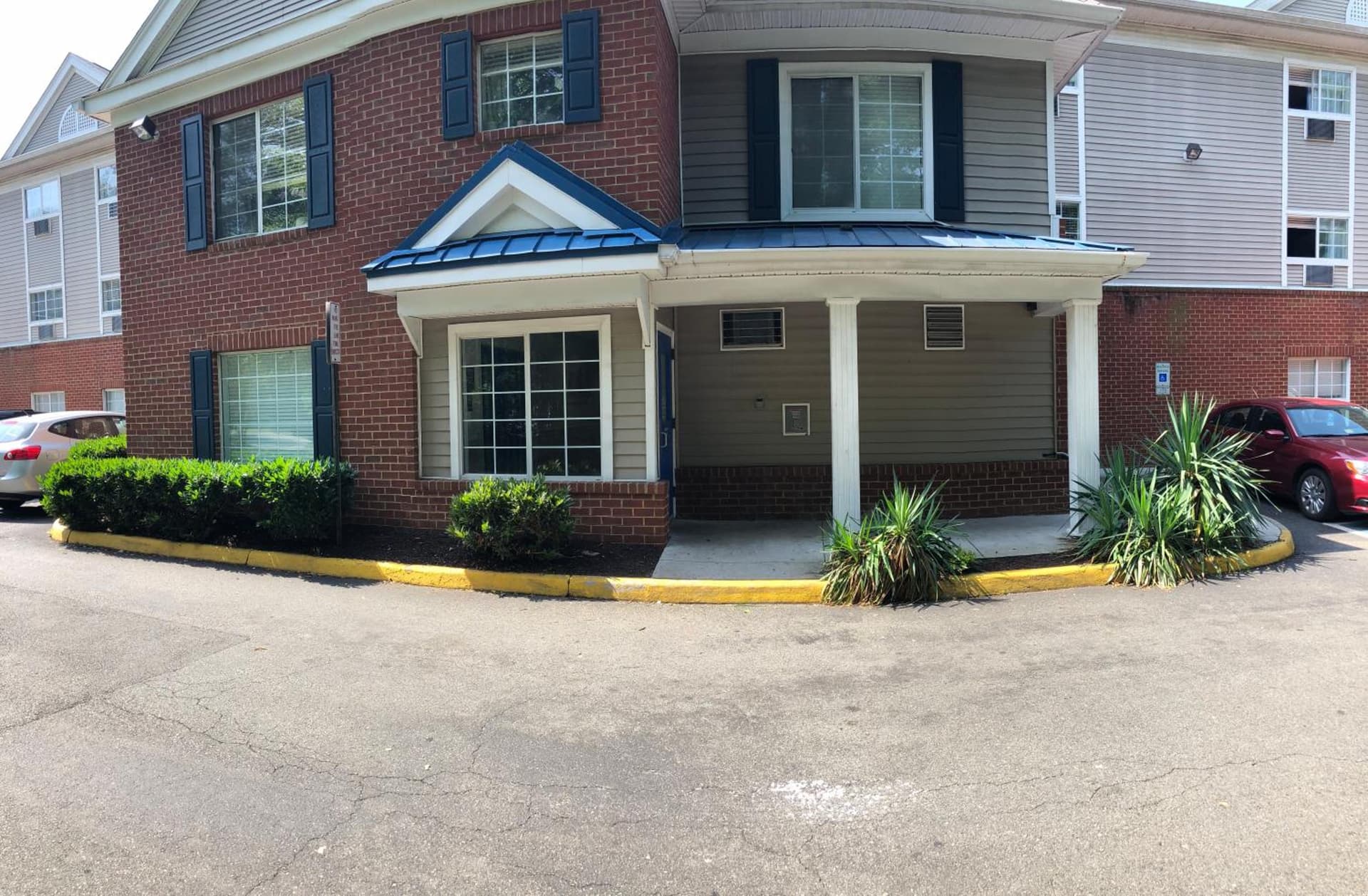 InTown Suites Extended Stay Richmond VA - Midlothian featured exterior or lobby in Richmond, VA — similar hotel