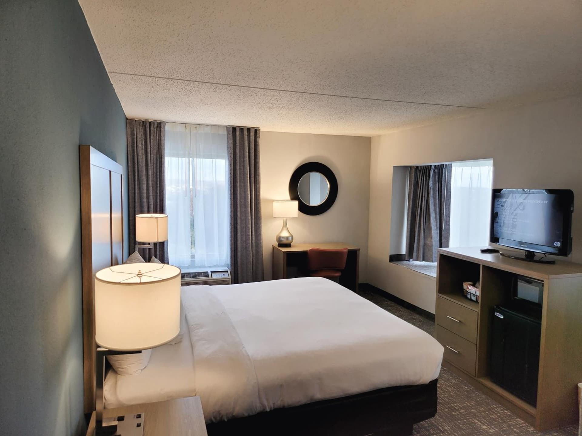 Comfort Inn & Suites Alexandria West gallery photo in Alexandria, VA — image 4