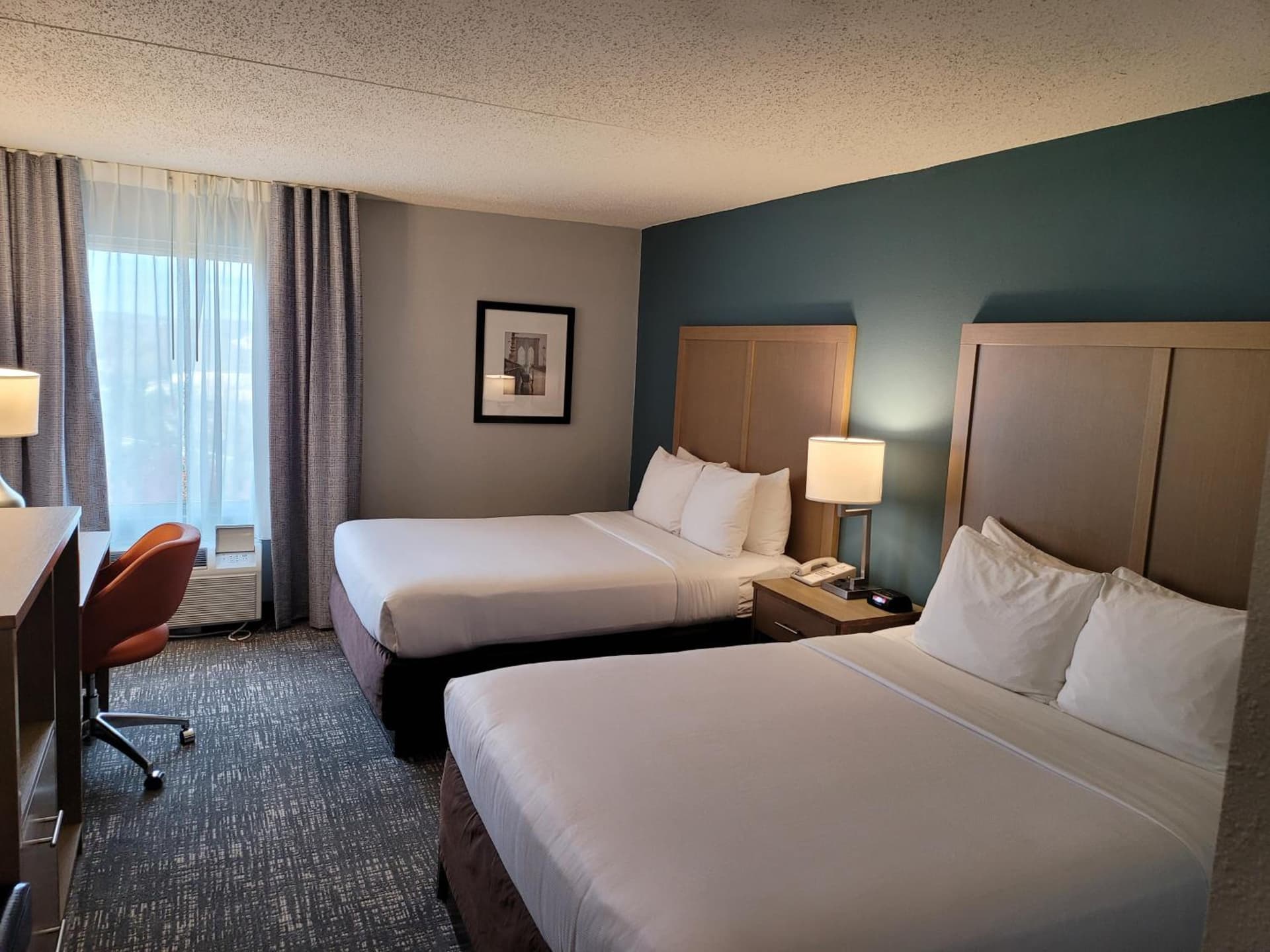 Comfort Inn & Suites Alexandria West gallery photo in Alexandria, VA — image 31
