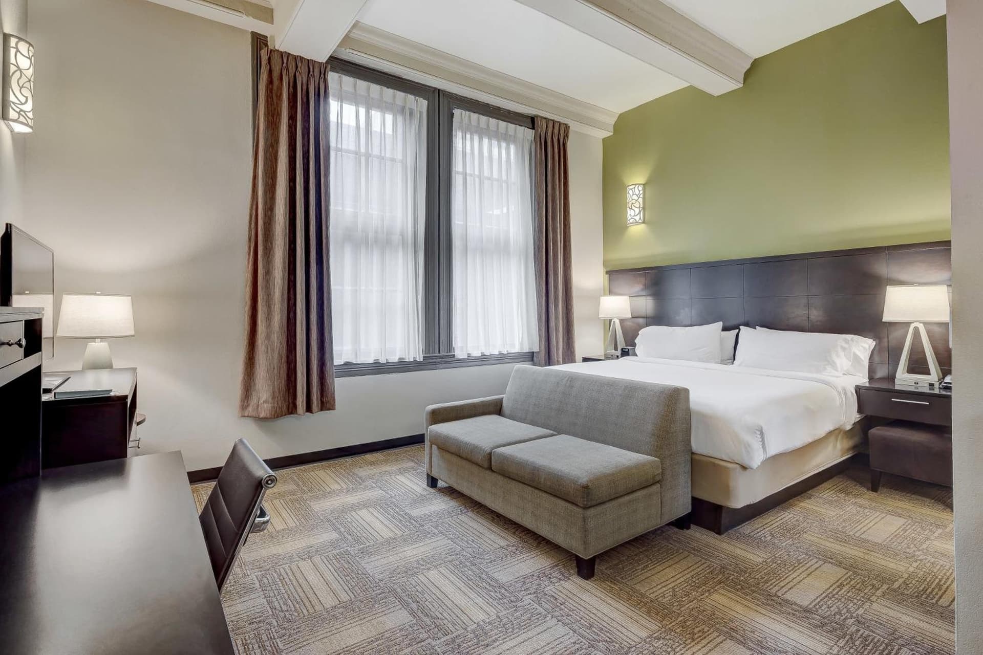 Staybridge Suites Baltimore - Inner Harbor by IHG gallery photo in Baltimore, MD — image 5