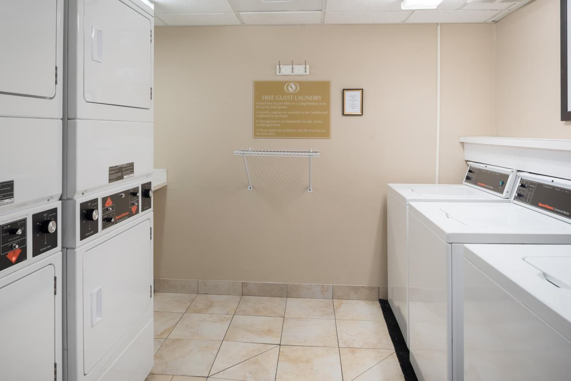 Candlewood Suites Olympia - Lacey by IHG gallery photo in Lacey, WA — image 7