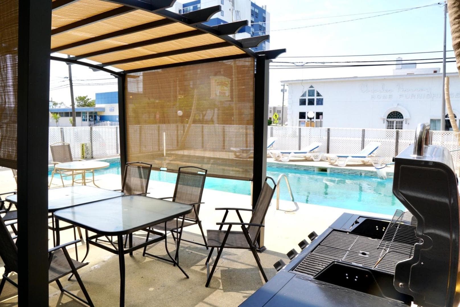 Sunrise Inn property views in Wildwood, NJ — gallery photo 3