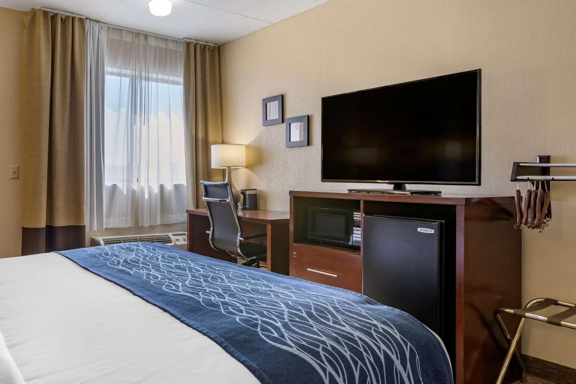 Comfort Inn Warren - Detroit North gallery photo in Warren, MI — image 14