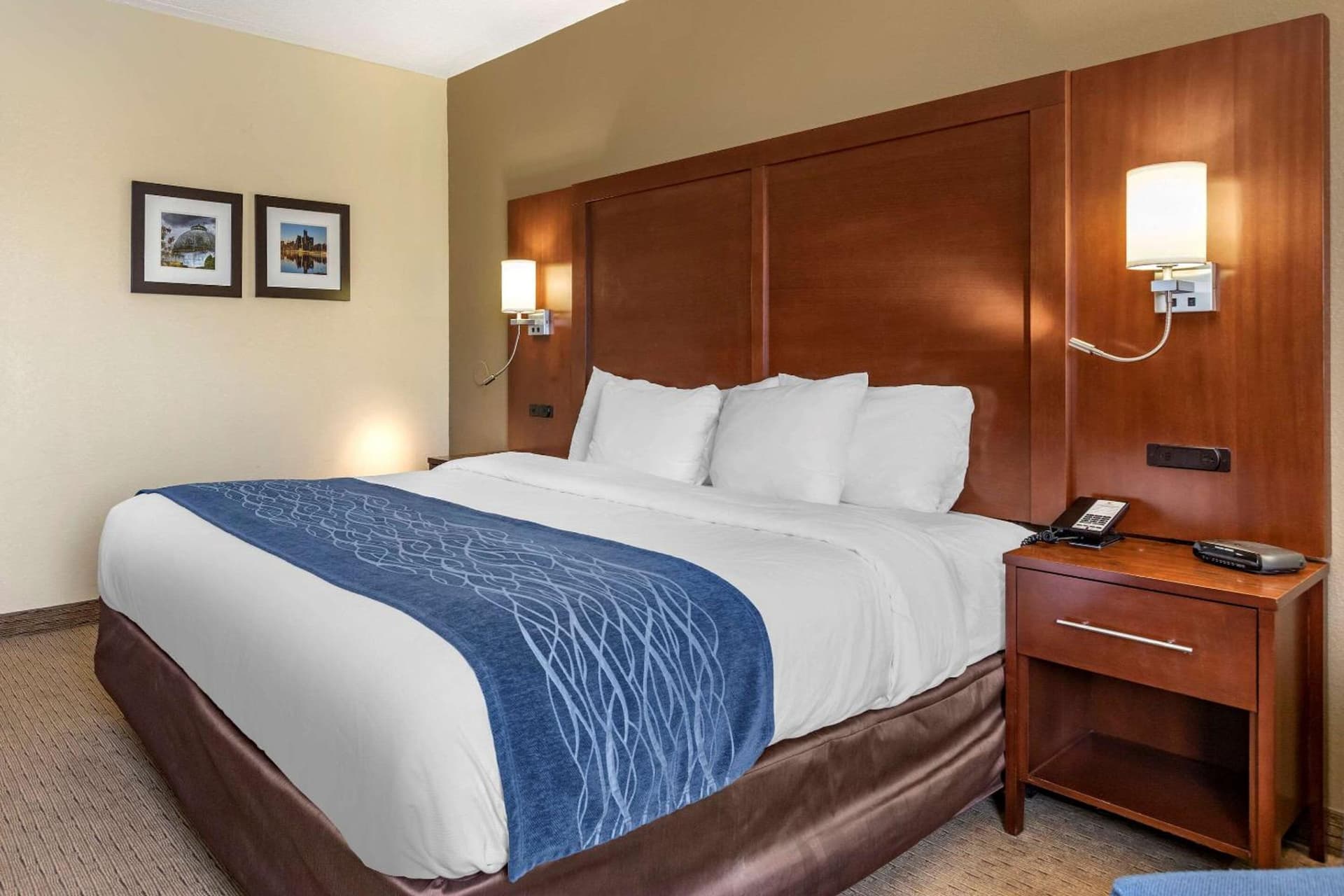 Comfort Inn Warren - Detroit North gallery photo in Warren, MI — image 16