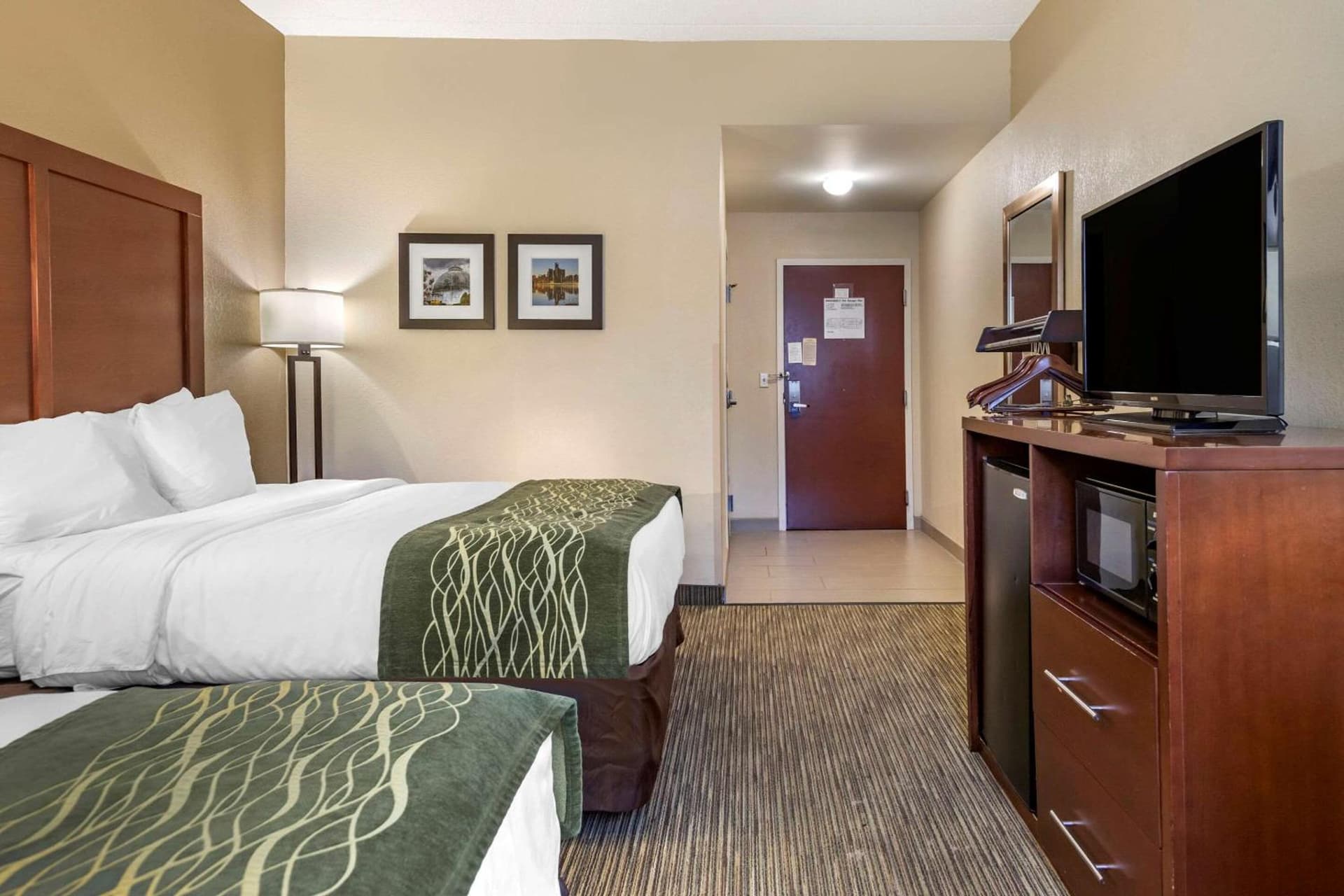 Comfort Inn Warren - Detroit North gallery photo in Warren, MI — image 24