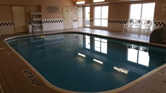 Country Inn & Suites by Radisson, Davenport - Quad Cities gallery photo in Davenport, IA — image 26