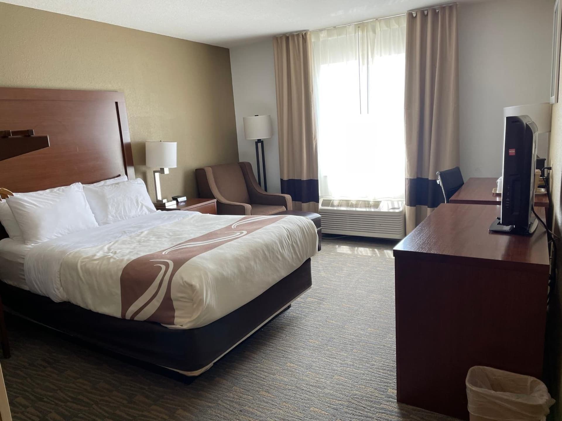 Quality Inn & Suites Georgetown - Seaford gallery photo in Georgetown, DE — image 42