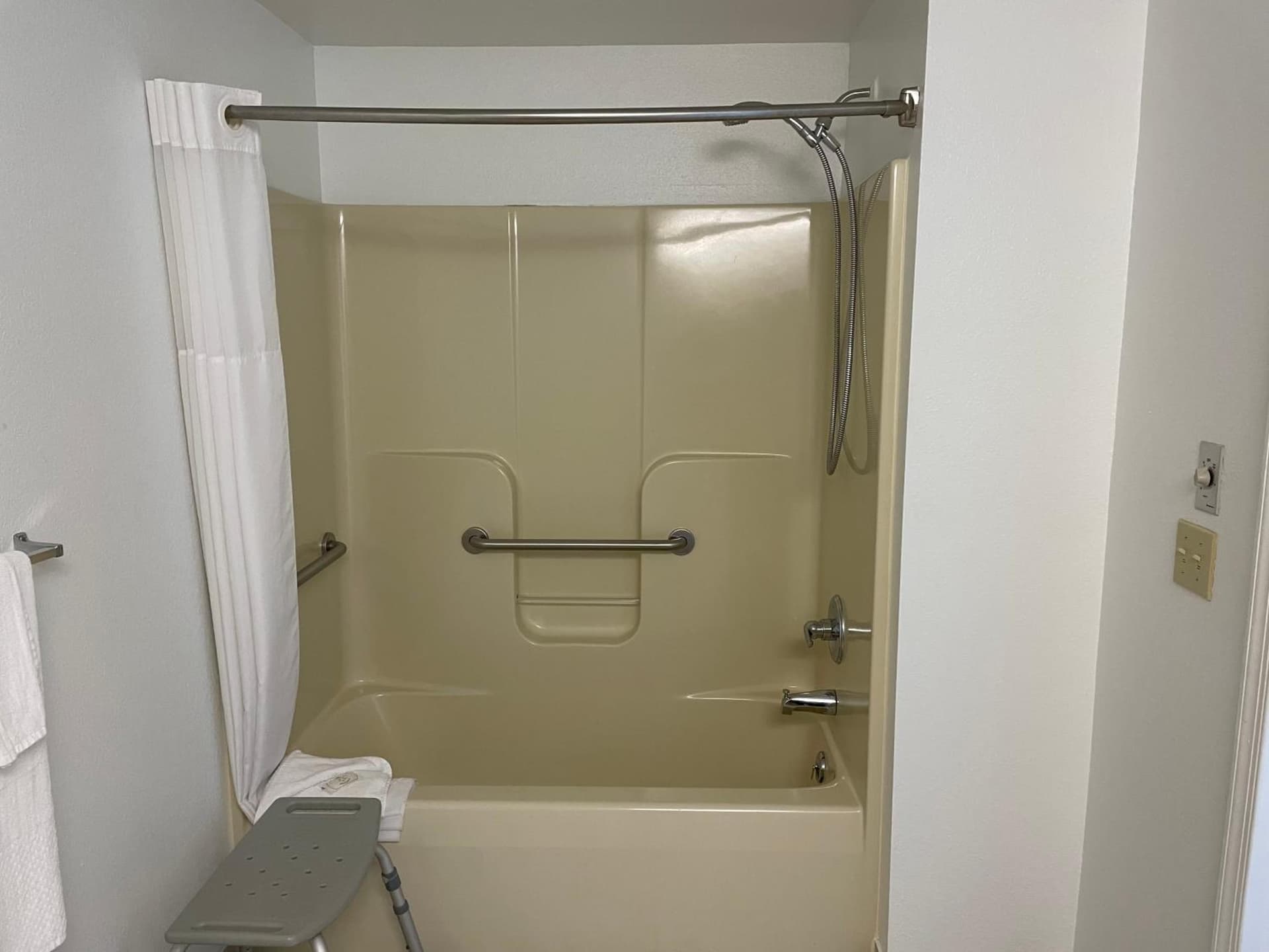 Quality Inn & Suites Georgetown - Seaford gallery photo in Georgetown, DE — image 36