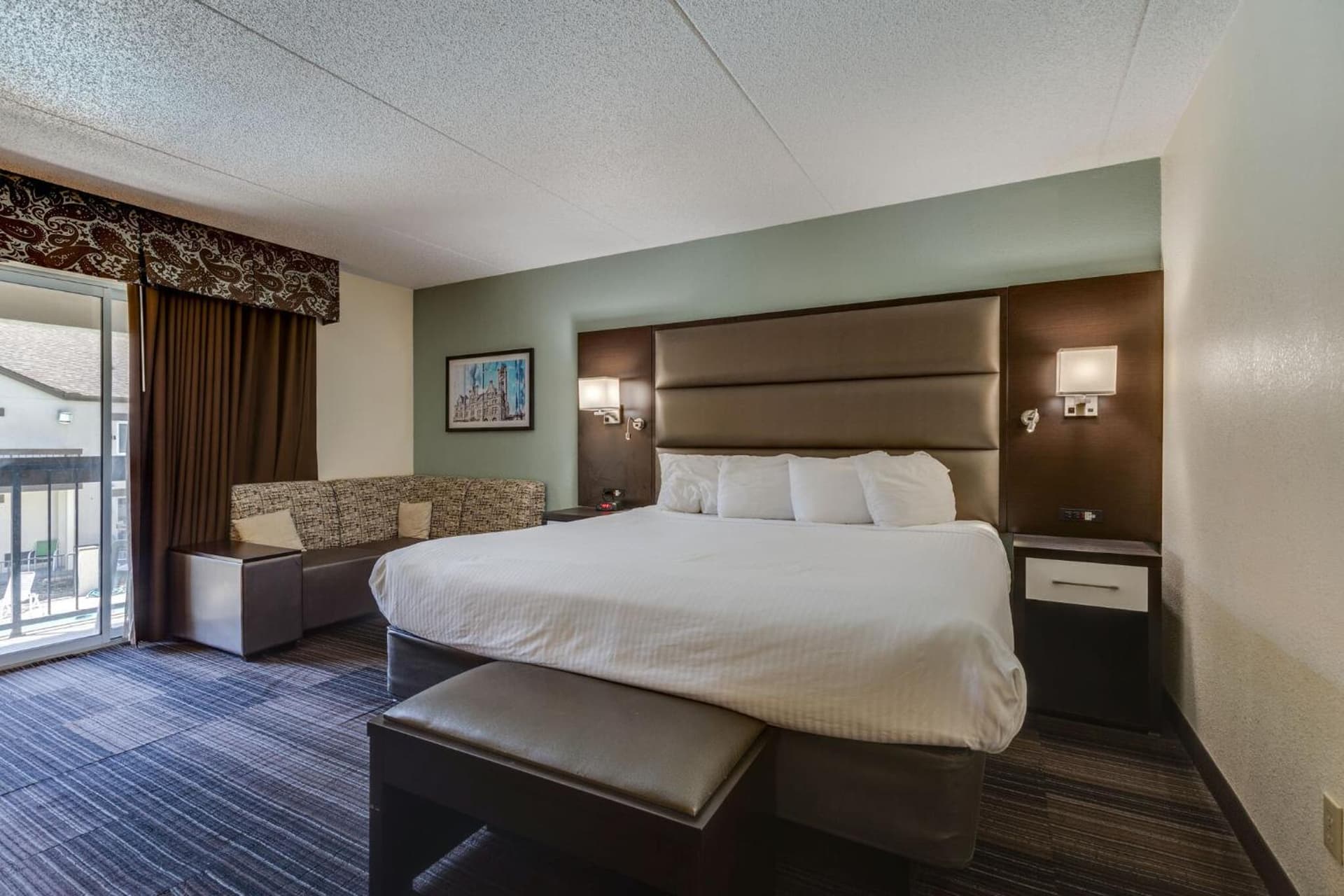 Club Hotel Nashville Inn & Suites gallery photo in Nashville, TN — image 15