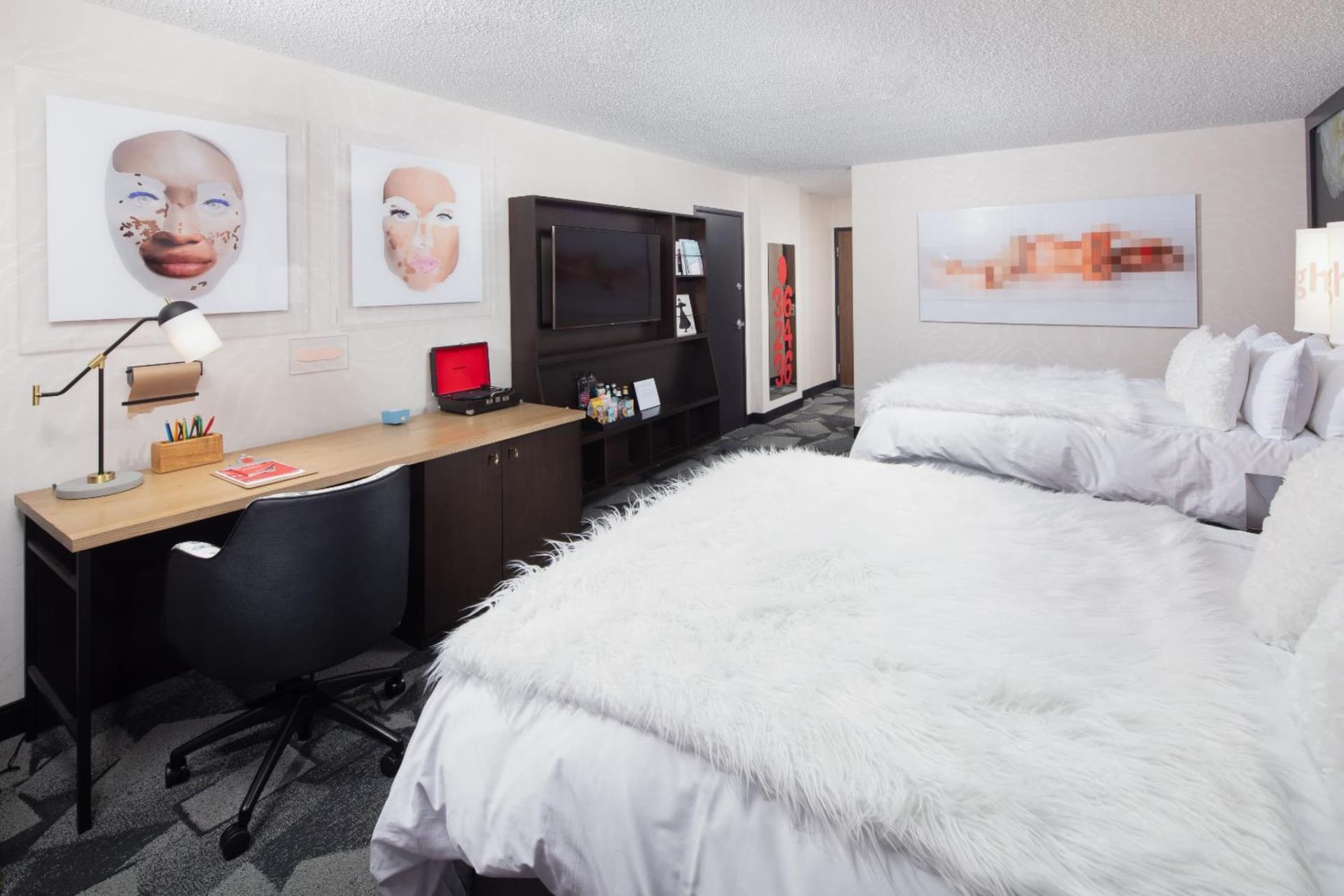 Saint Kate - The Arts Hotel gallery photo in Milwaukee, WI — image 58