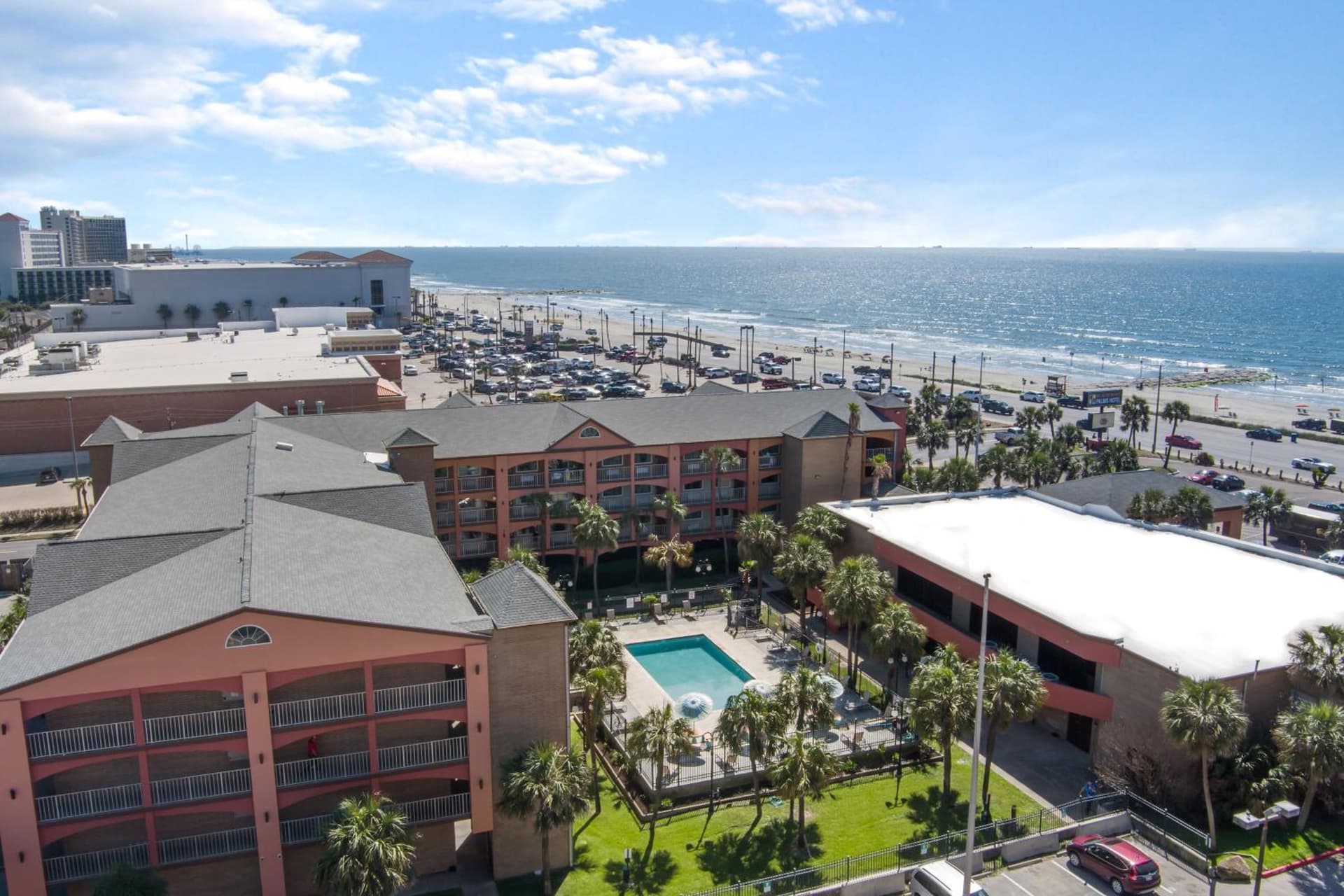 Beachfront Palms Resort Galveston, an Ascend Collection Hotel gallery photo in Galveston, TX — image 47