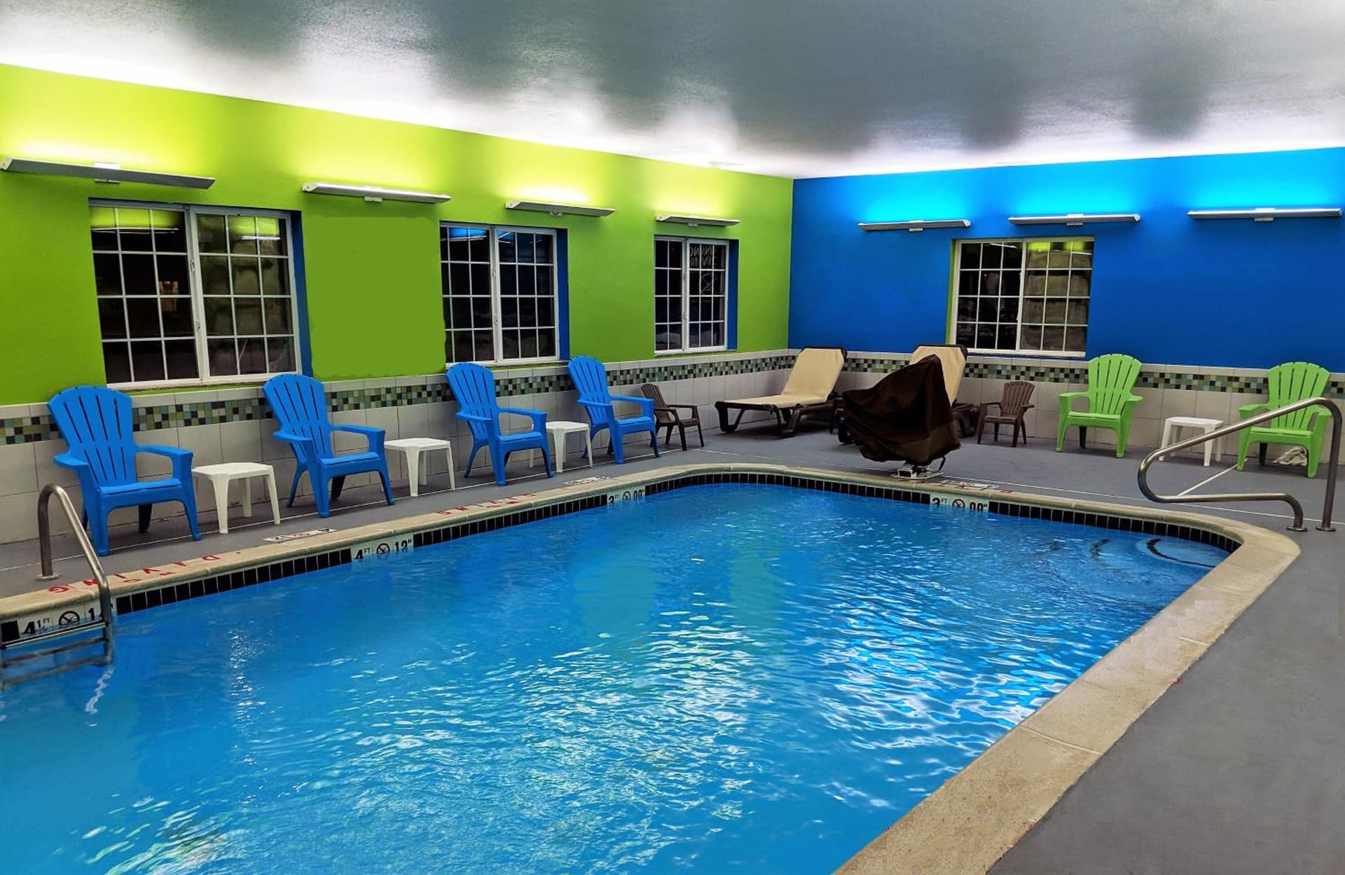 Microtel Inn & Suites by Wyndham Michigan City gallery photo in Michigan City, IN — image 14