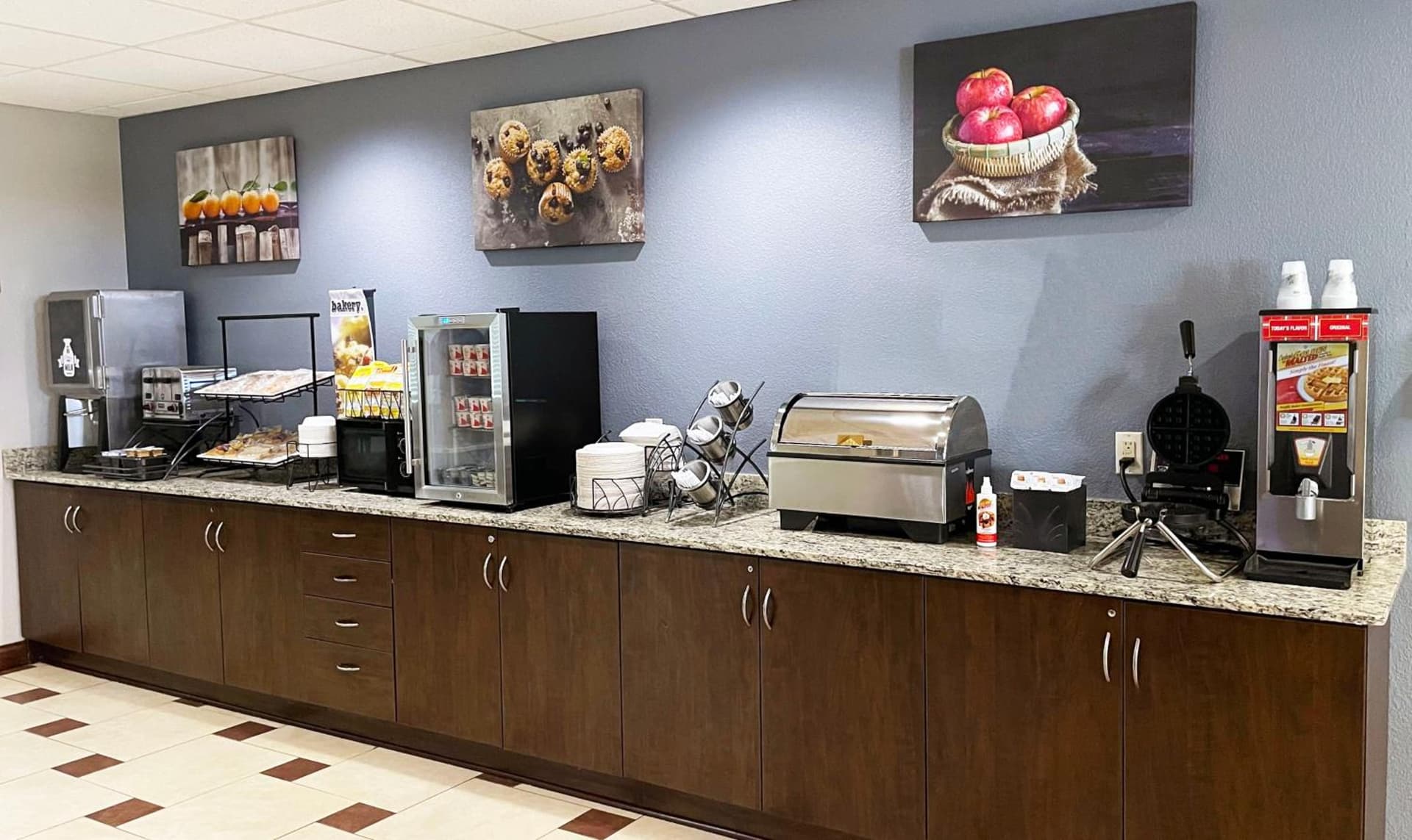 Microtel Inn & Suites by Wyndham Michigan City gallery photo in Michigan City, IN — image 35