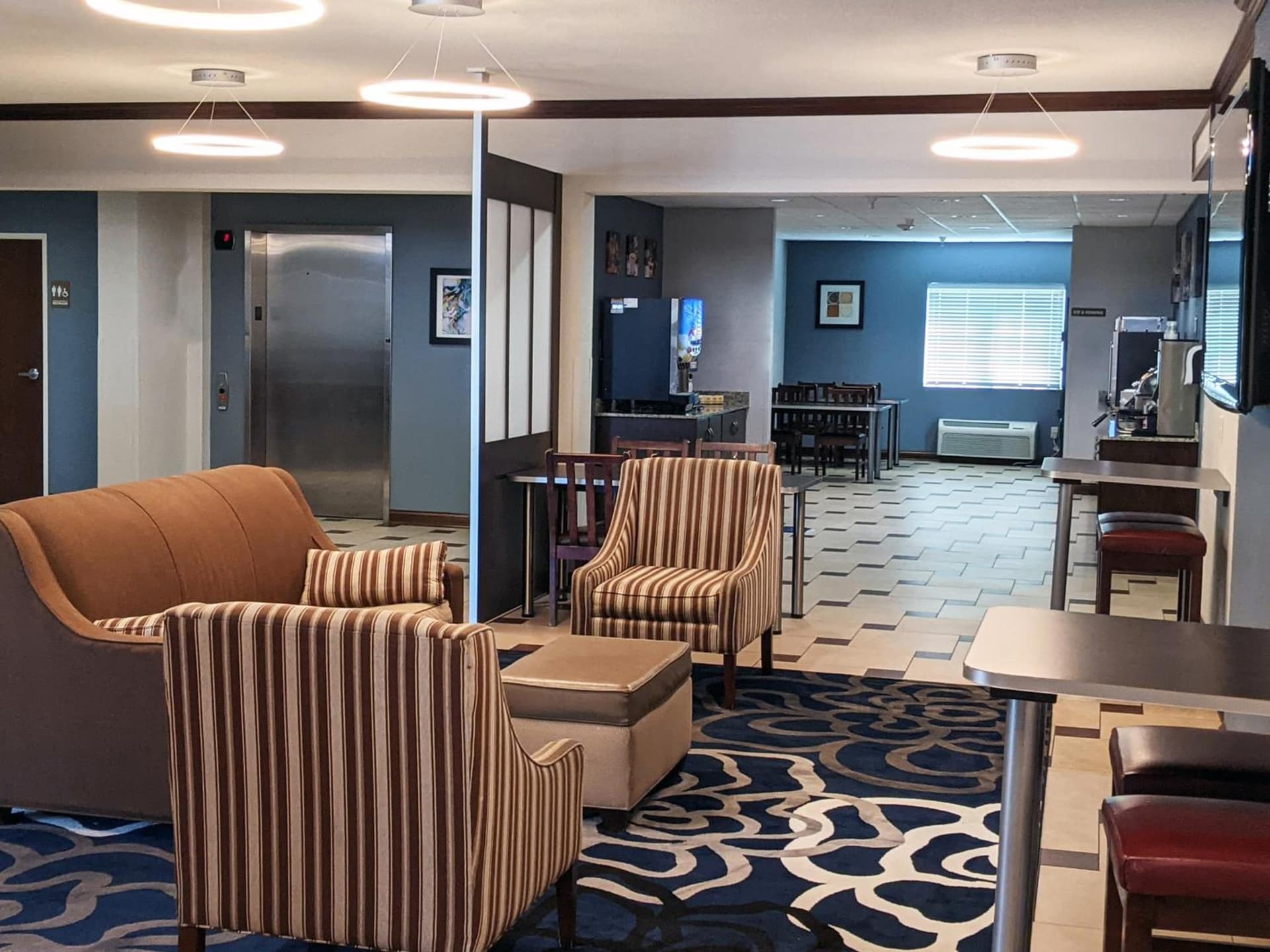 Microtel Inn & Suites by Wyndham Michigan City gallery photo in Michigan City, IN — image 39