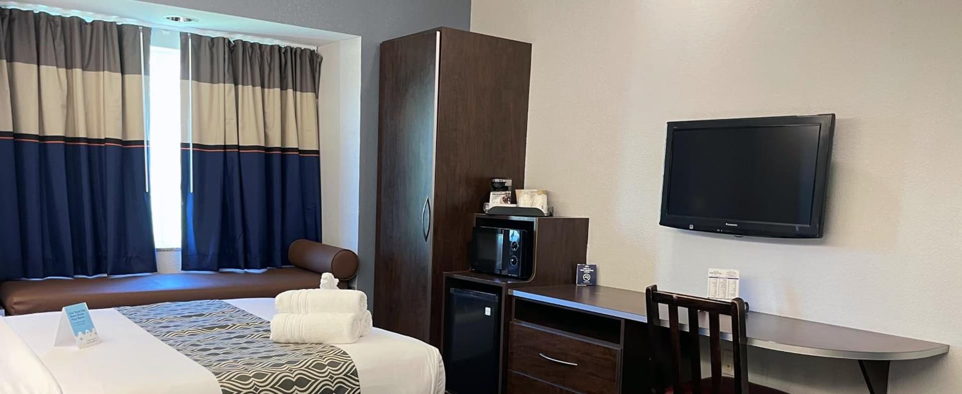 Microtel Inn & Suites by Wyndham Michigan City gallery photo in Michigan City, IN — image 4
