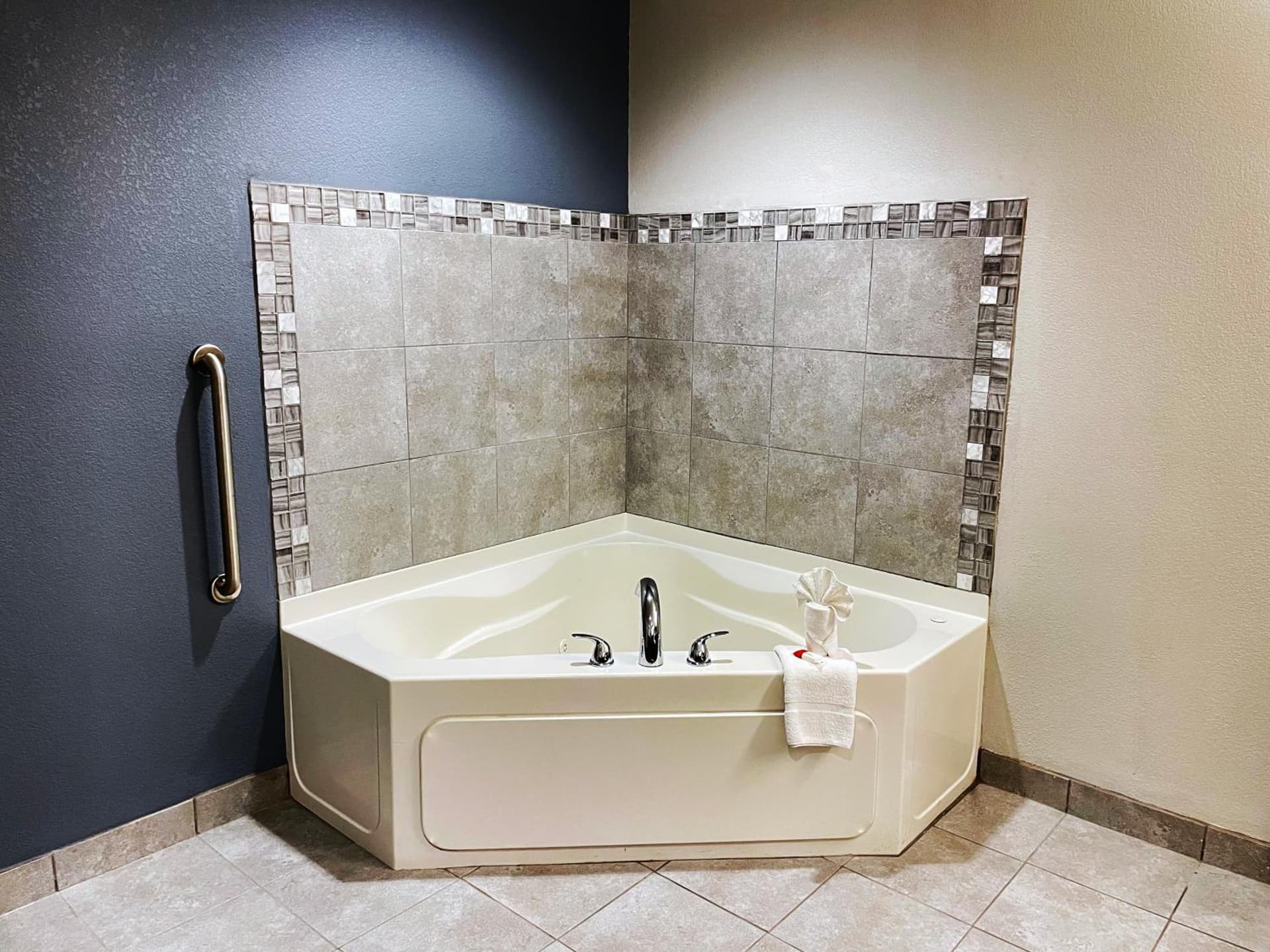 Microtel Inn & Suites by Wyndham Michigan City gallery photo in Michigan City, IN — image 37