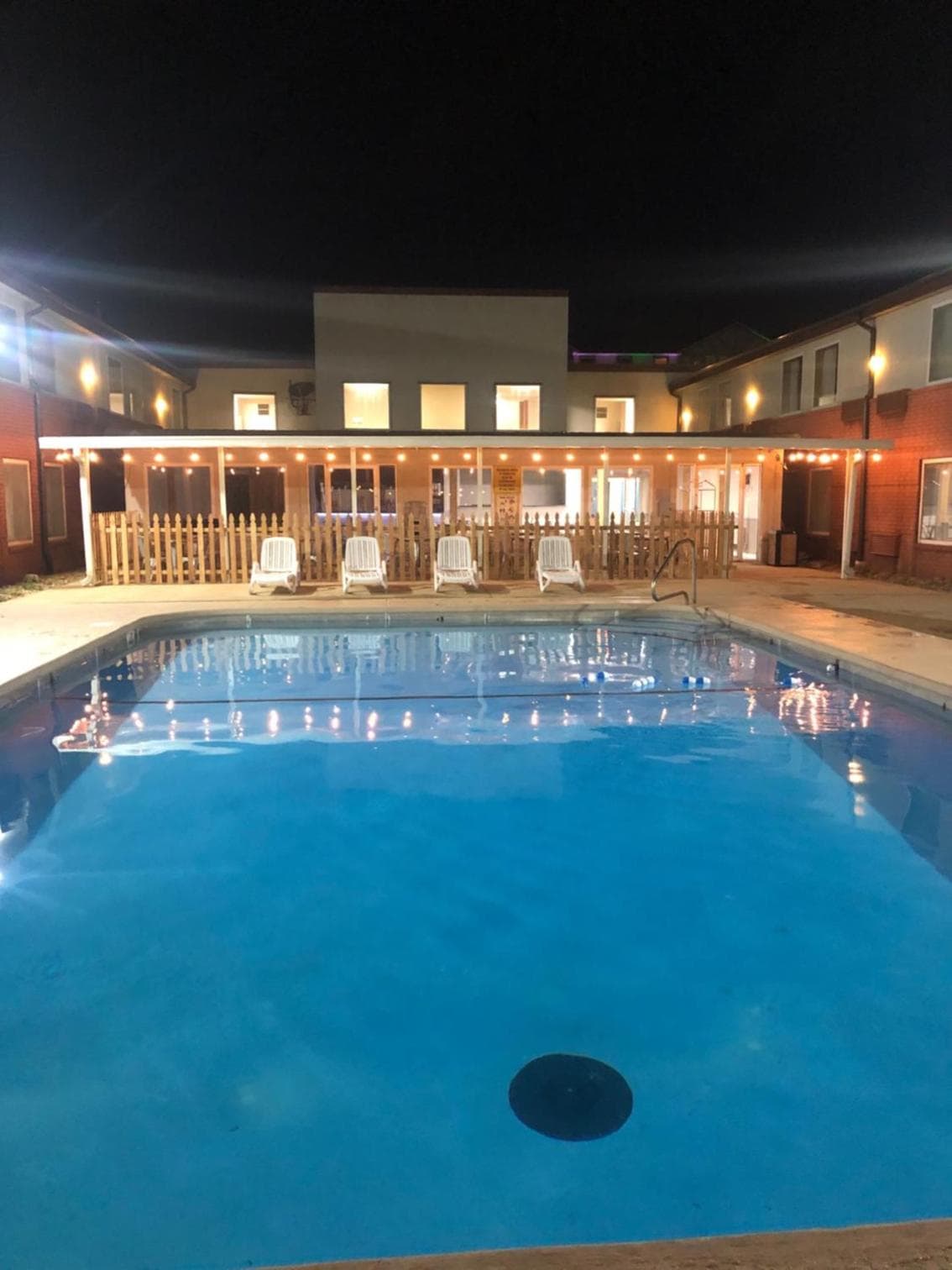 THE BRANSINN Entertainment District interior in Branson, MO — gallery photo 2