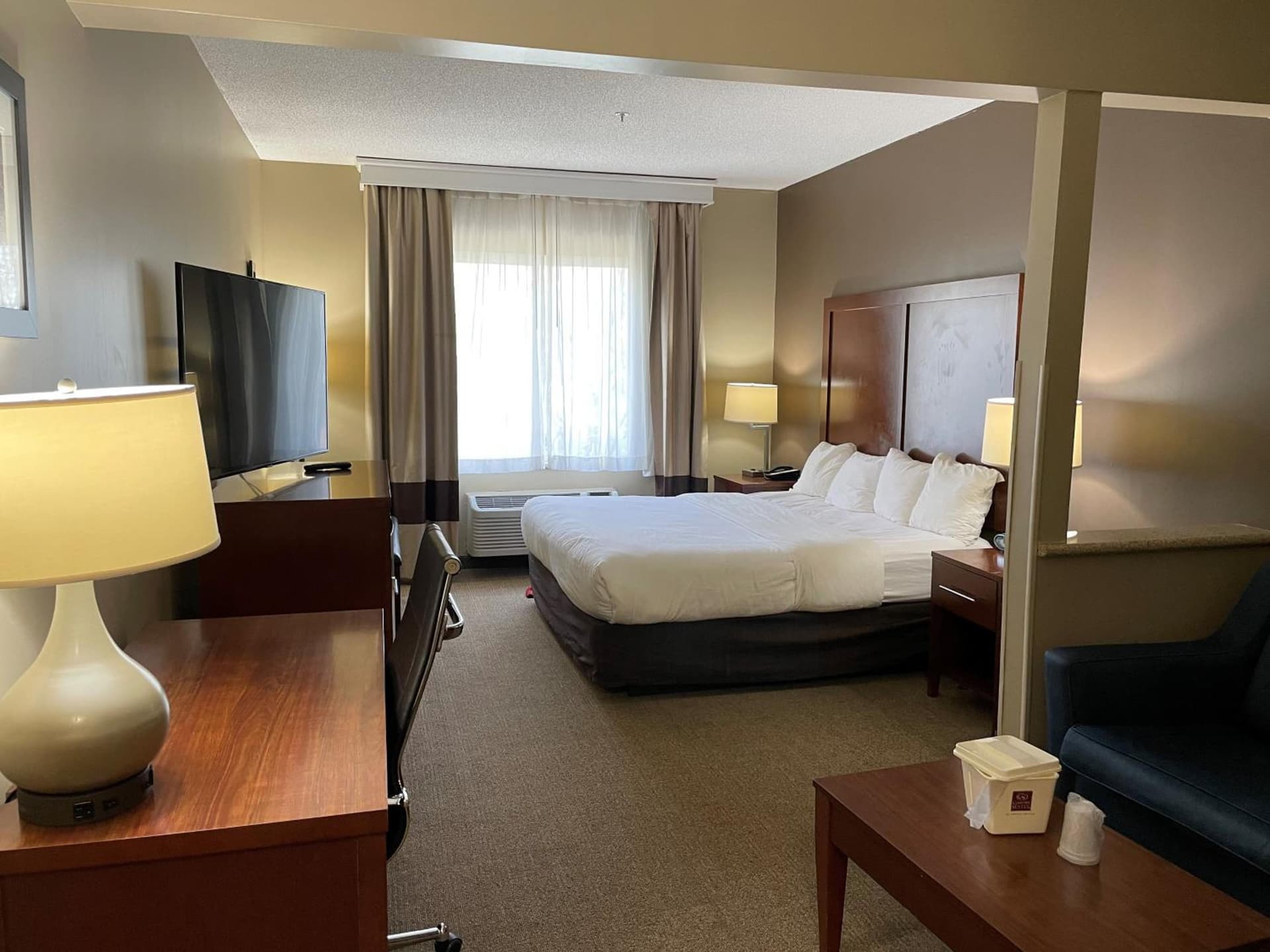 Quality Suites Waldorf gallery photo in Waldorf, MD — image 20