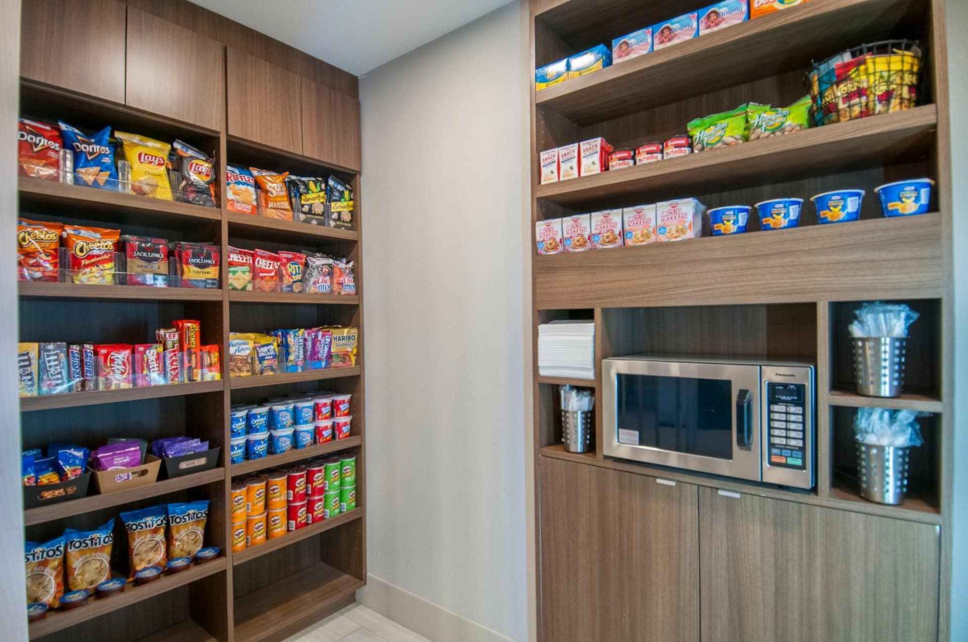 Holiday Inn Express Hotel & Suites Plano West - Frisco by IHG gallery photo in Plano, TX — image 7